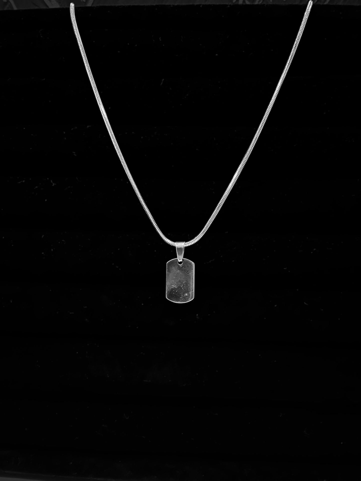 Minimal silver plain pendant