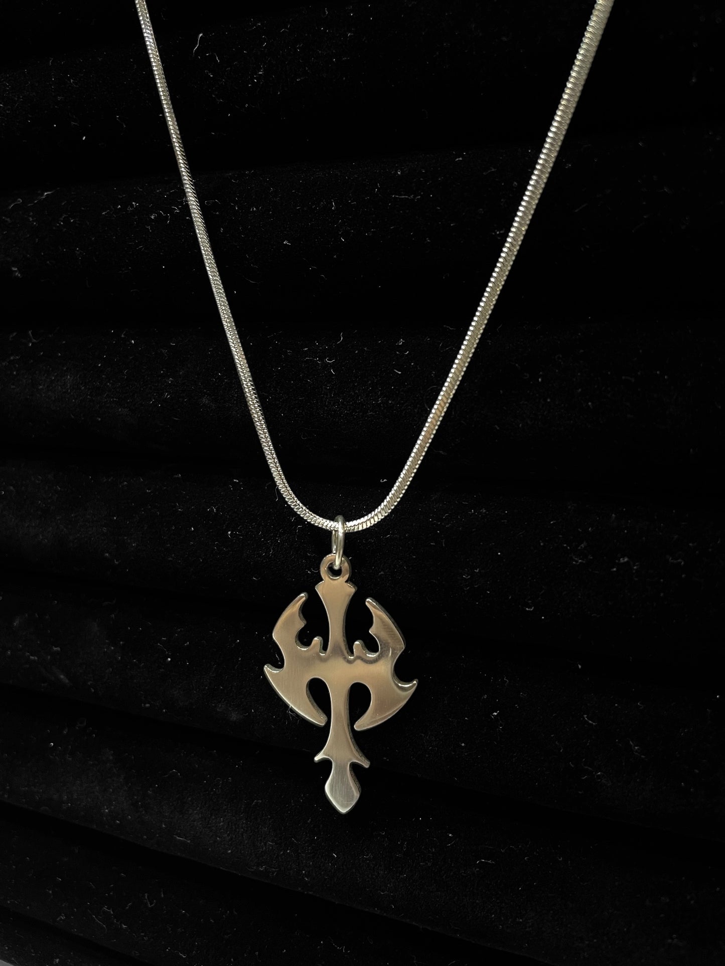 roman pendant