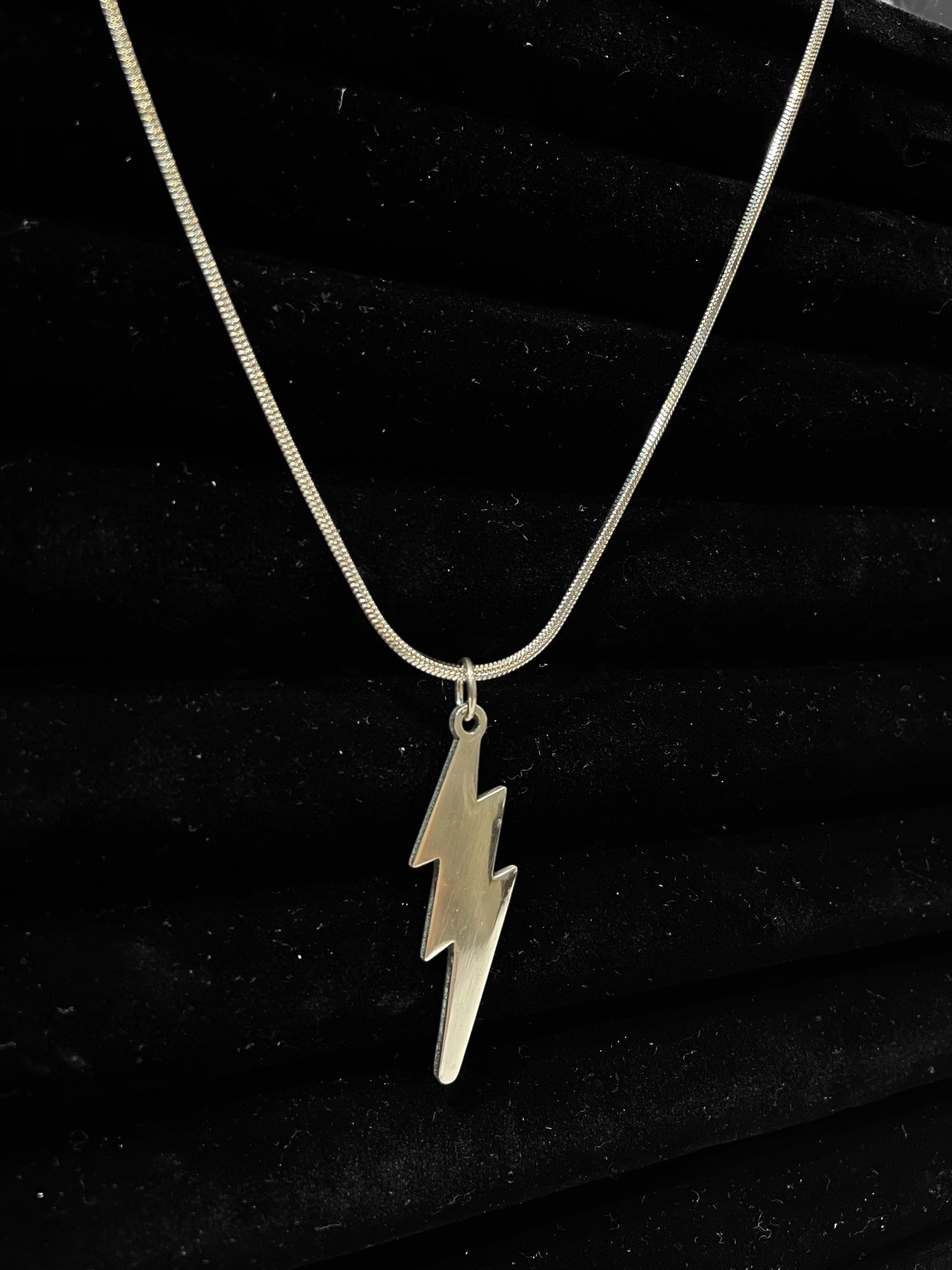thunder bolt pendant