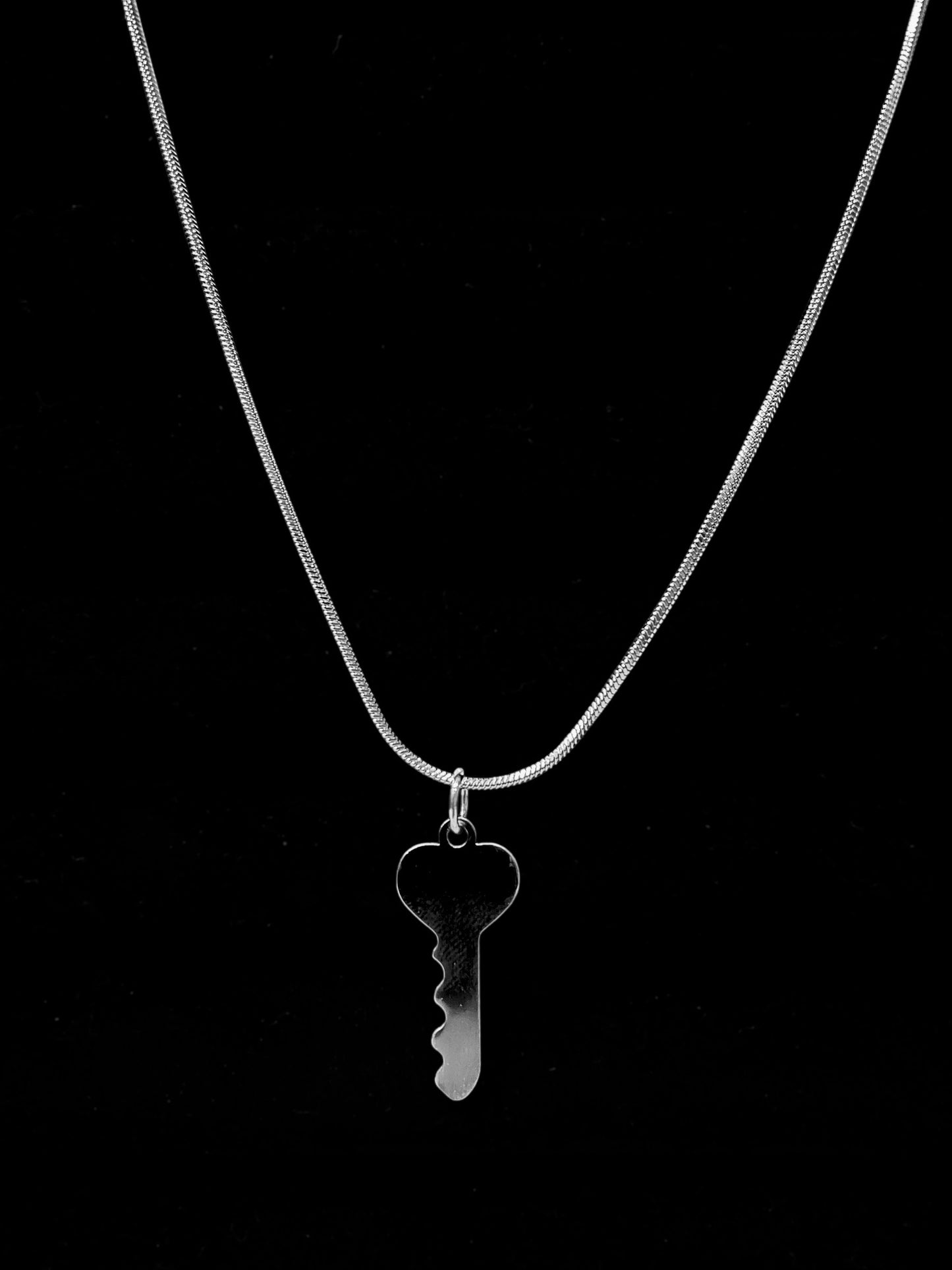 the love key pendant
