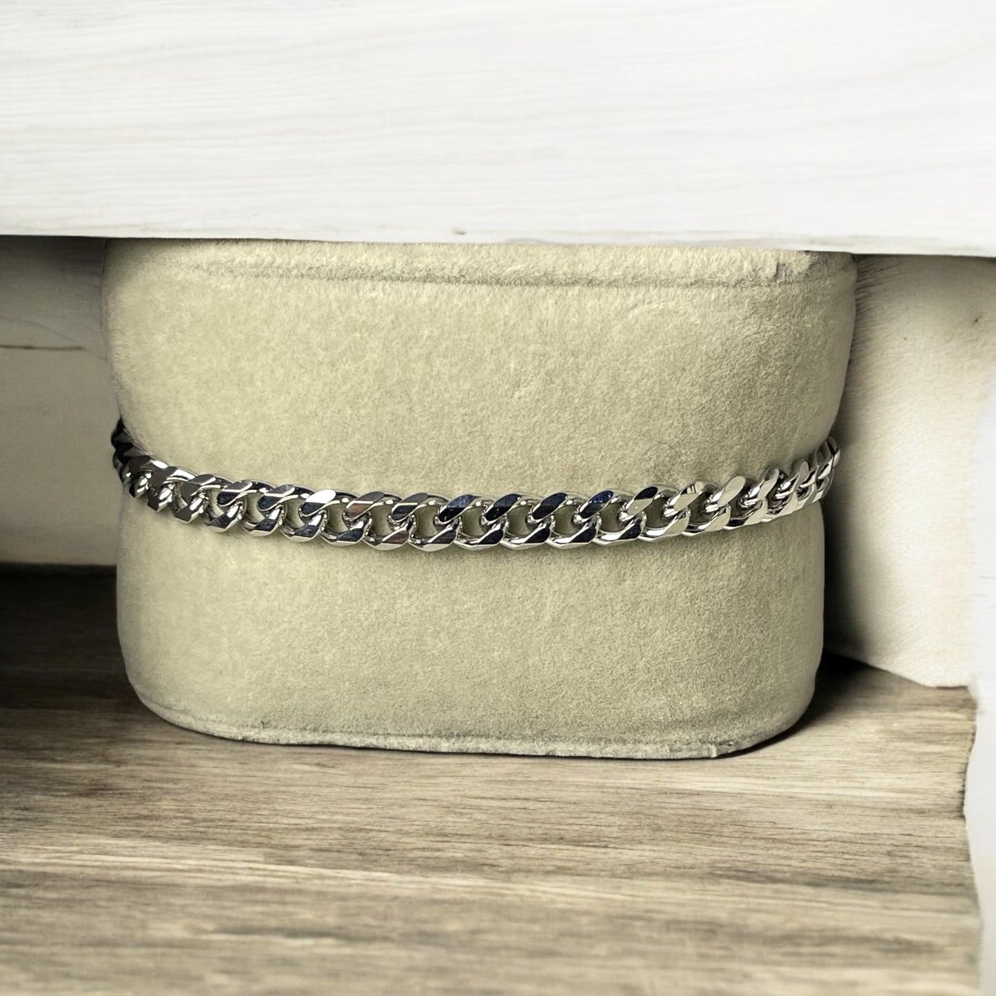 Titan Curb Chain