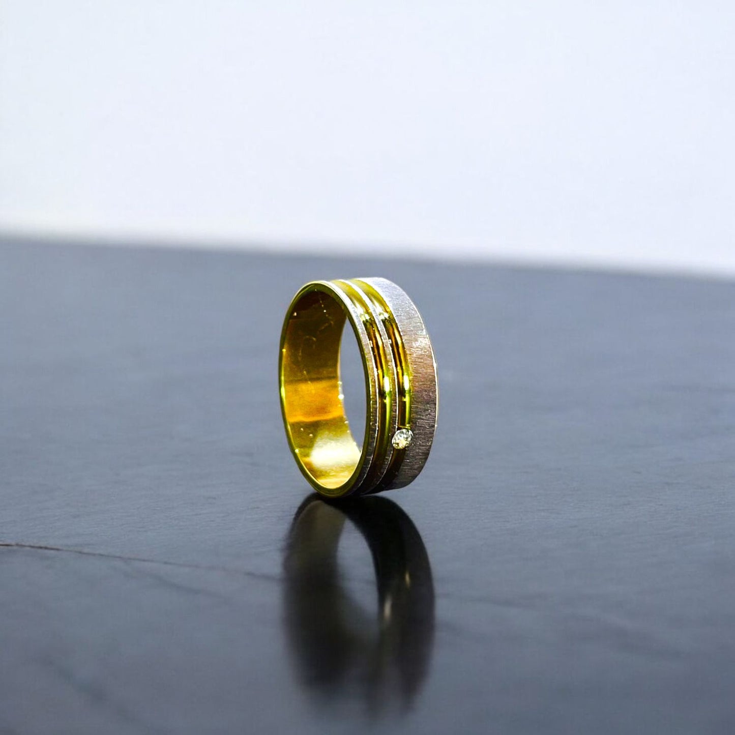Radiant Duality Ring - Zefiro