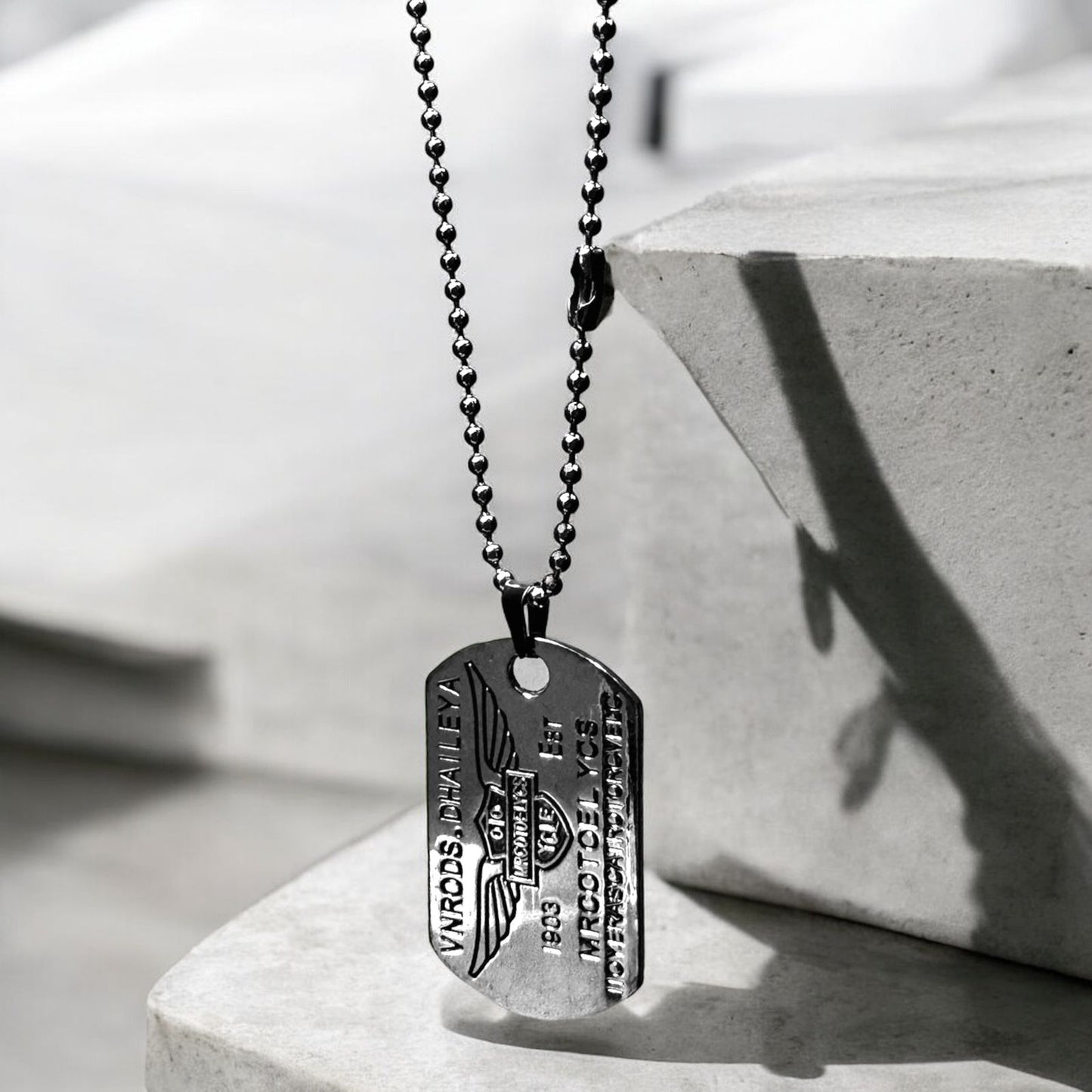 1903 Dhaleya Pendant - Zefiro