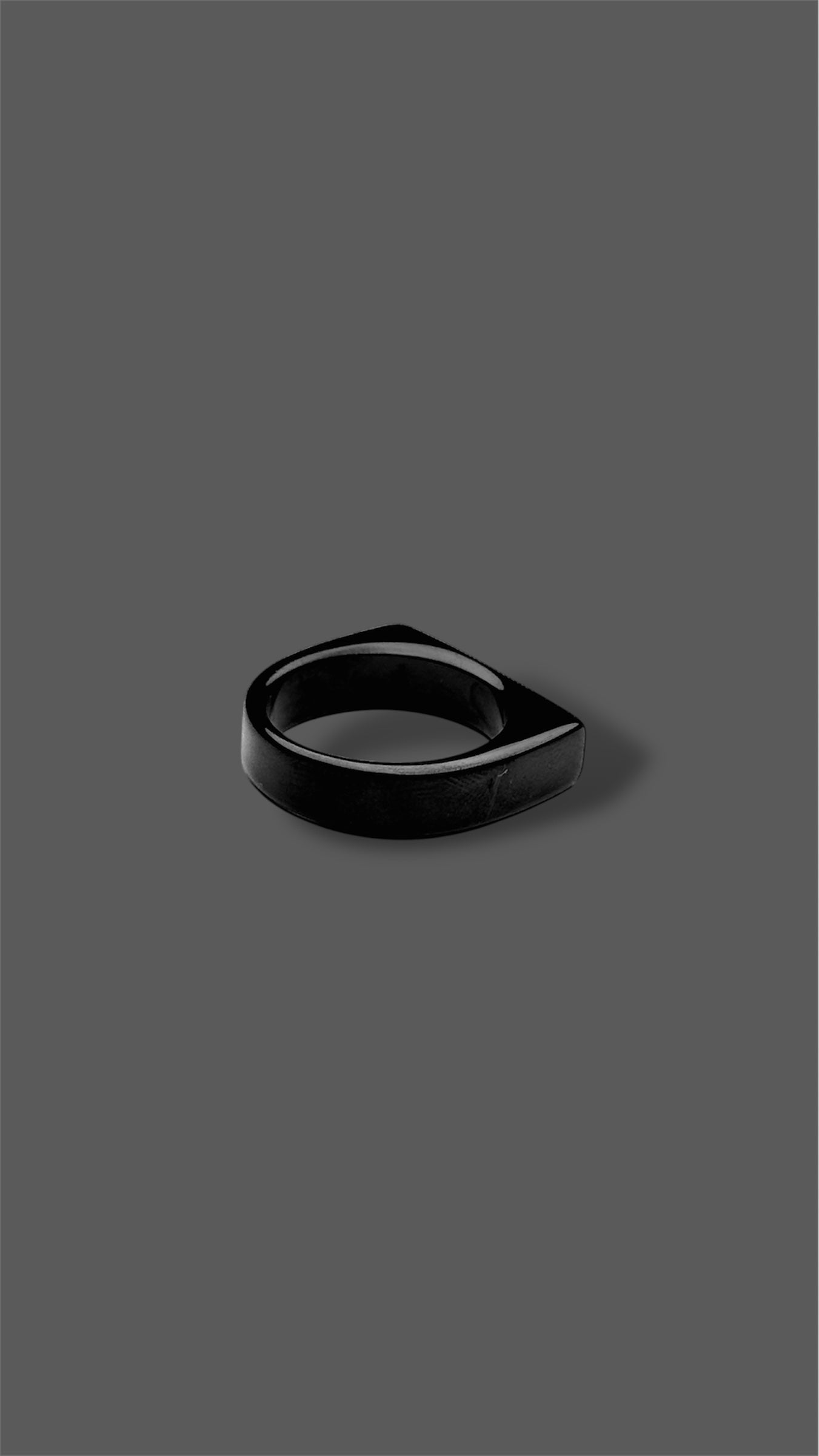 Black signet Minimal Ring - Zefiro