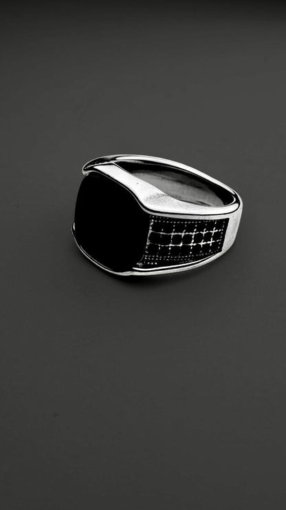 Rhodium plated black onyx ring - Zefiro