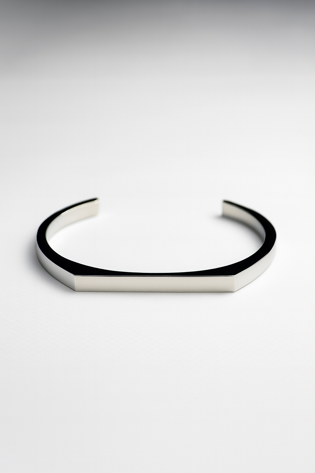 🔗 Titan key Bracelet  is