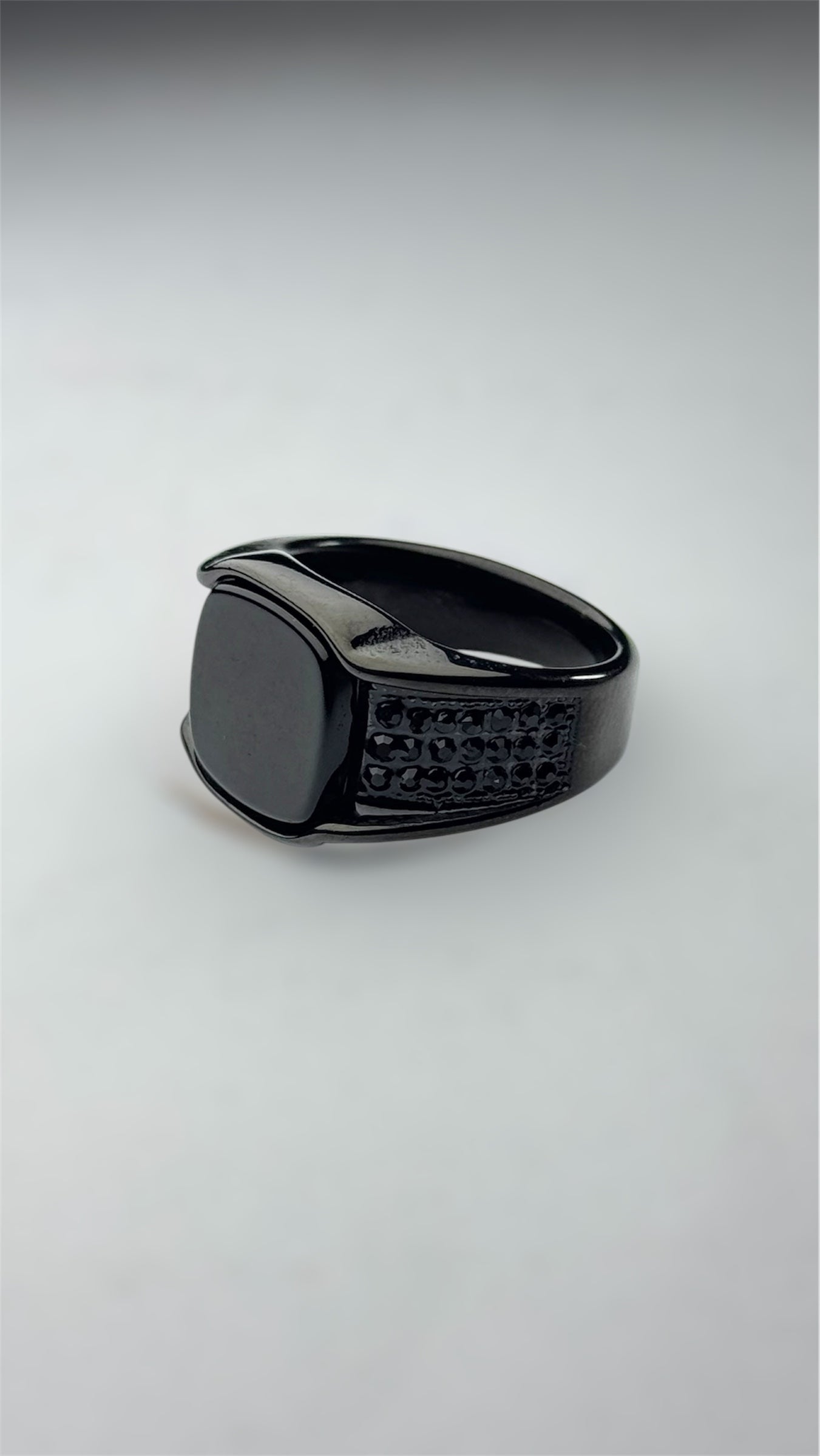 black onyx ring - Zefiro