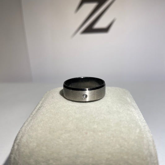 zircon dot silver black ring