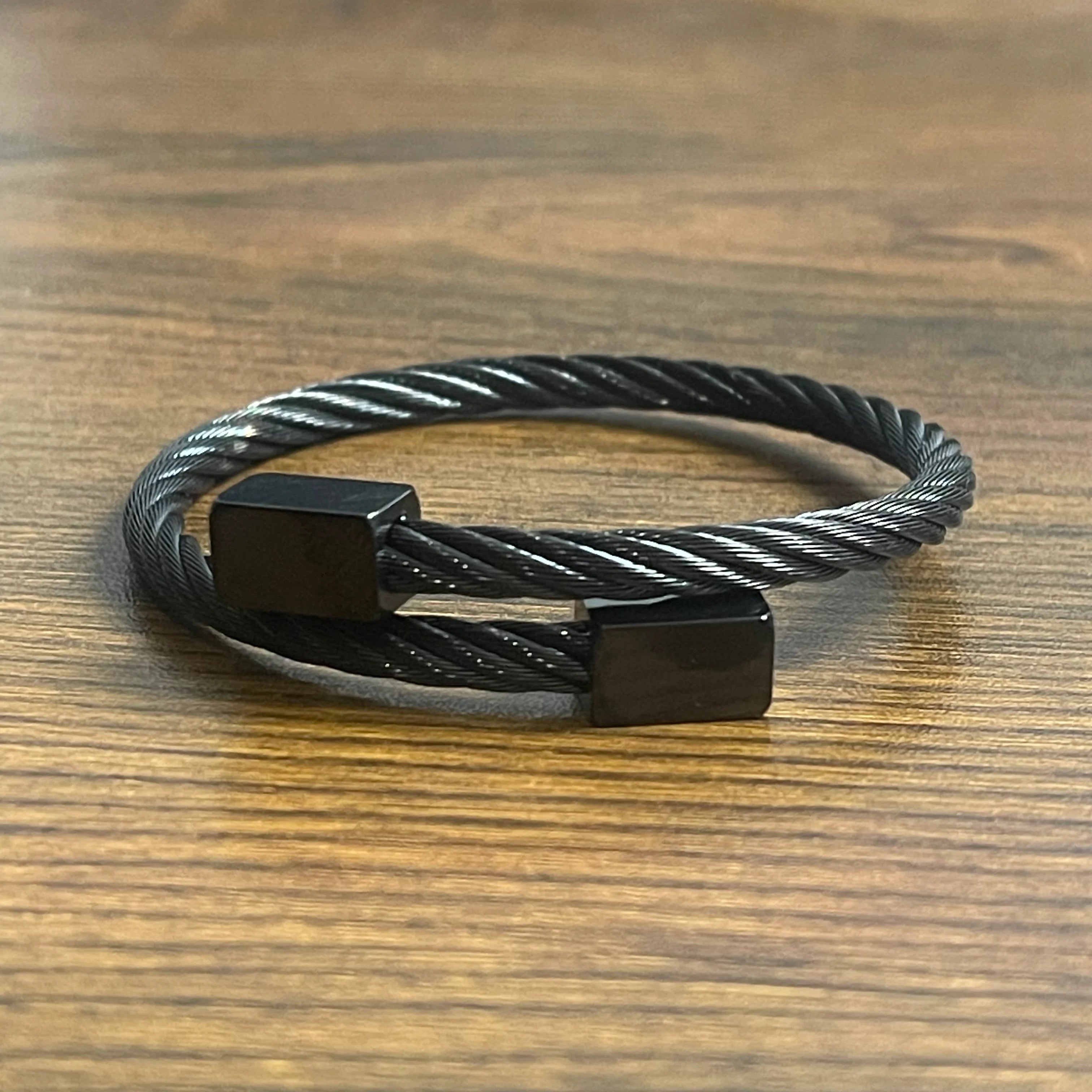 black titanium cable cuff - Zefiro