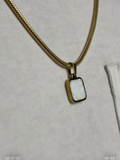 night and dawn pendant (gold)