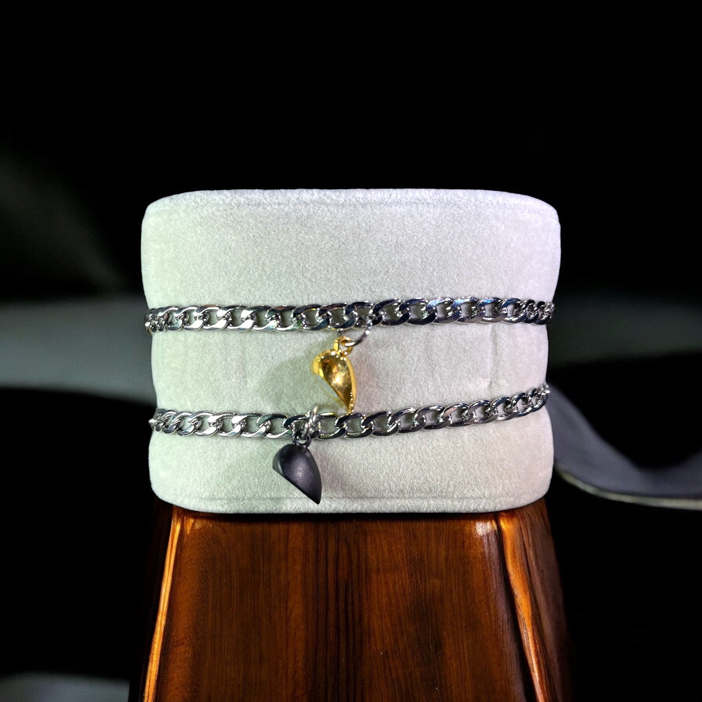 Magnetic Love Heart Bracelets - Zefiro