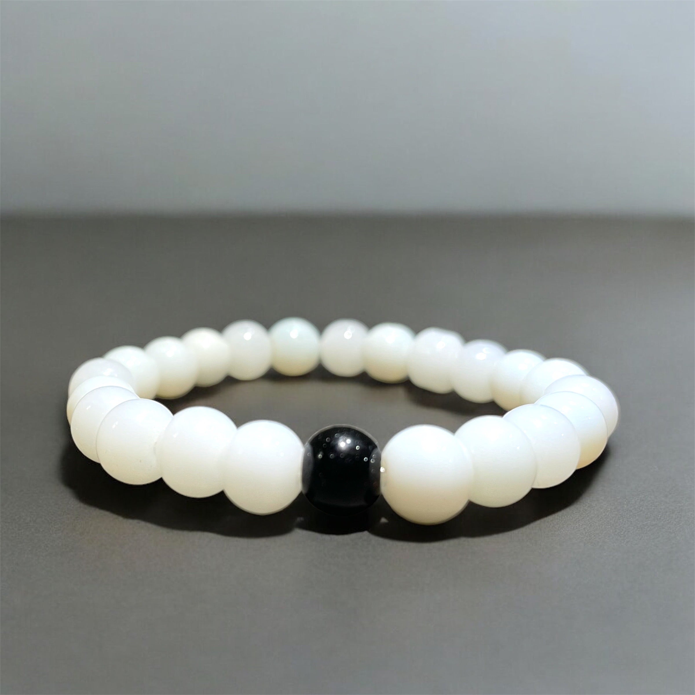 Eclipse Stone Bracelet - Zefiro