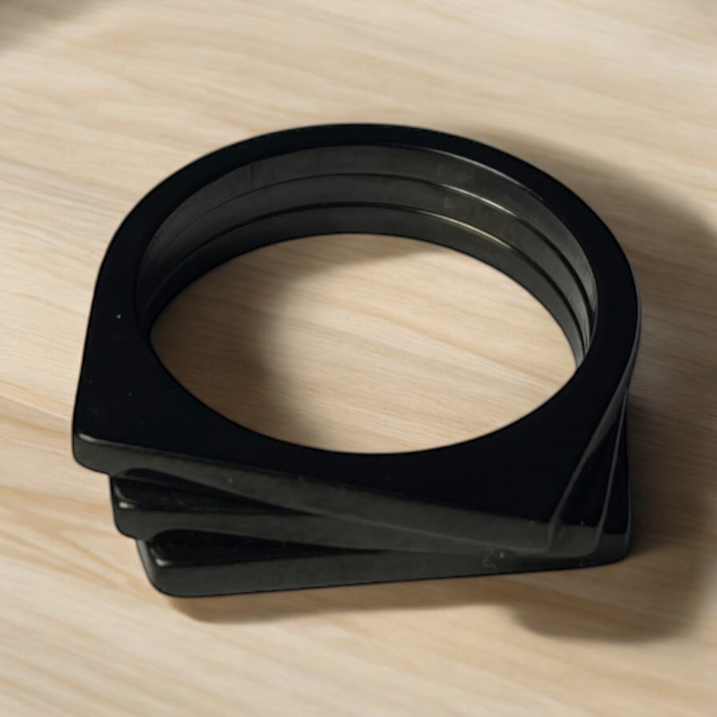 triple steps signet ring (black)