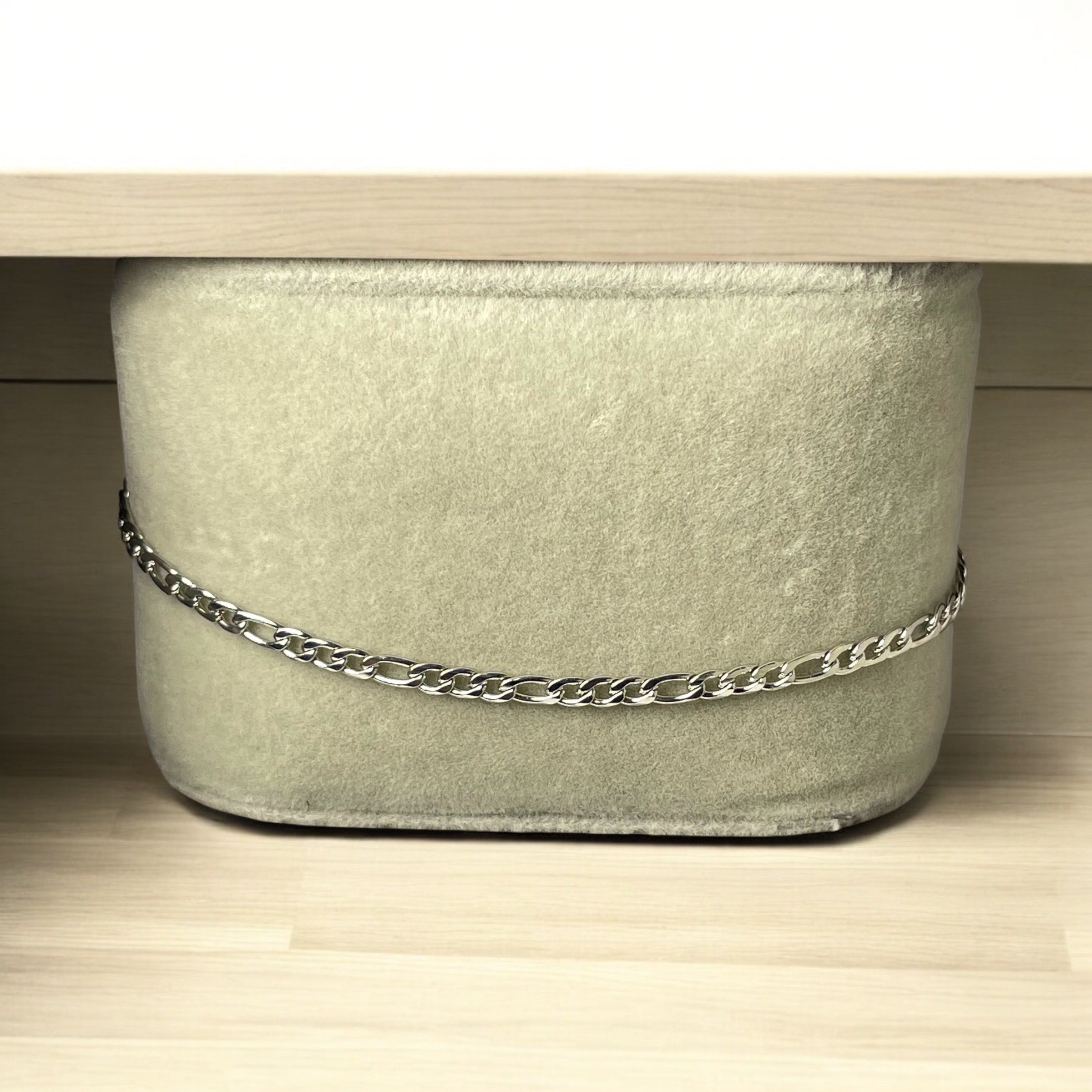 neutron minimal bracelet