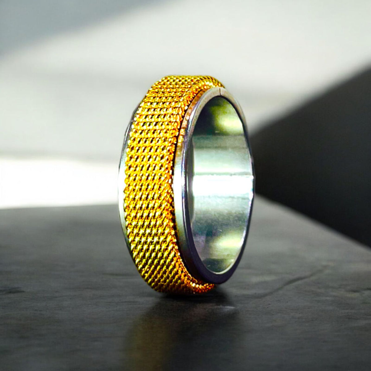Rubymotion Spinner Rings Eternal Motion Spinner Ring (silver gold) – ZEFIRO