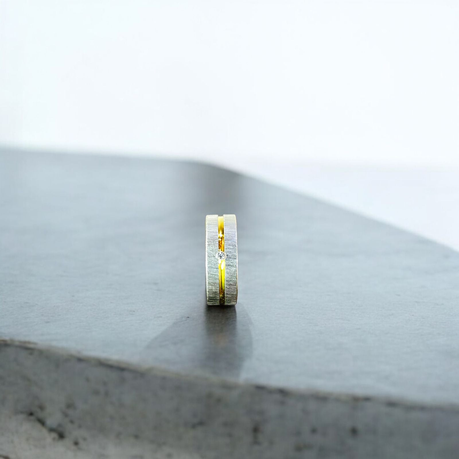 Radiant Duality Ring - Zefiro