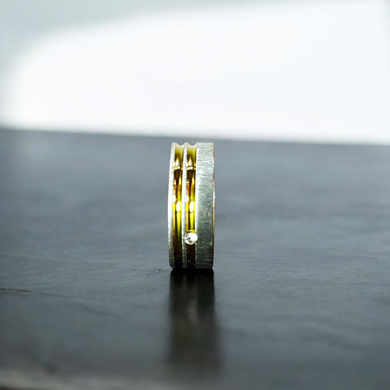 Radiant Duality Ring - Zefiro