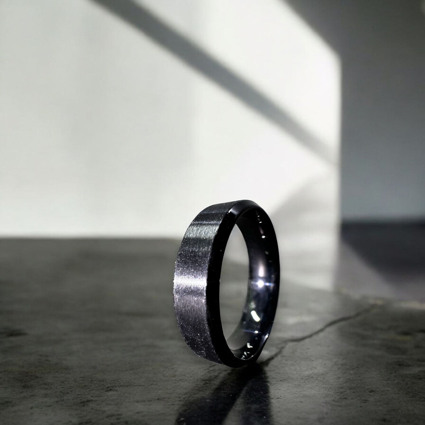 smart titanium ring black