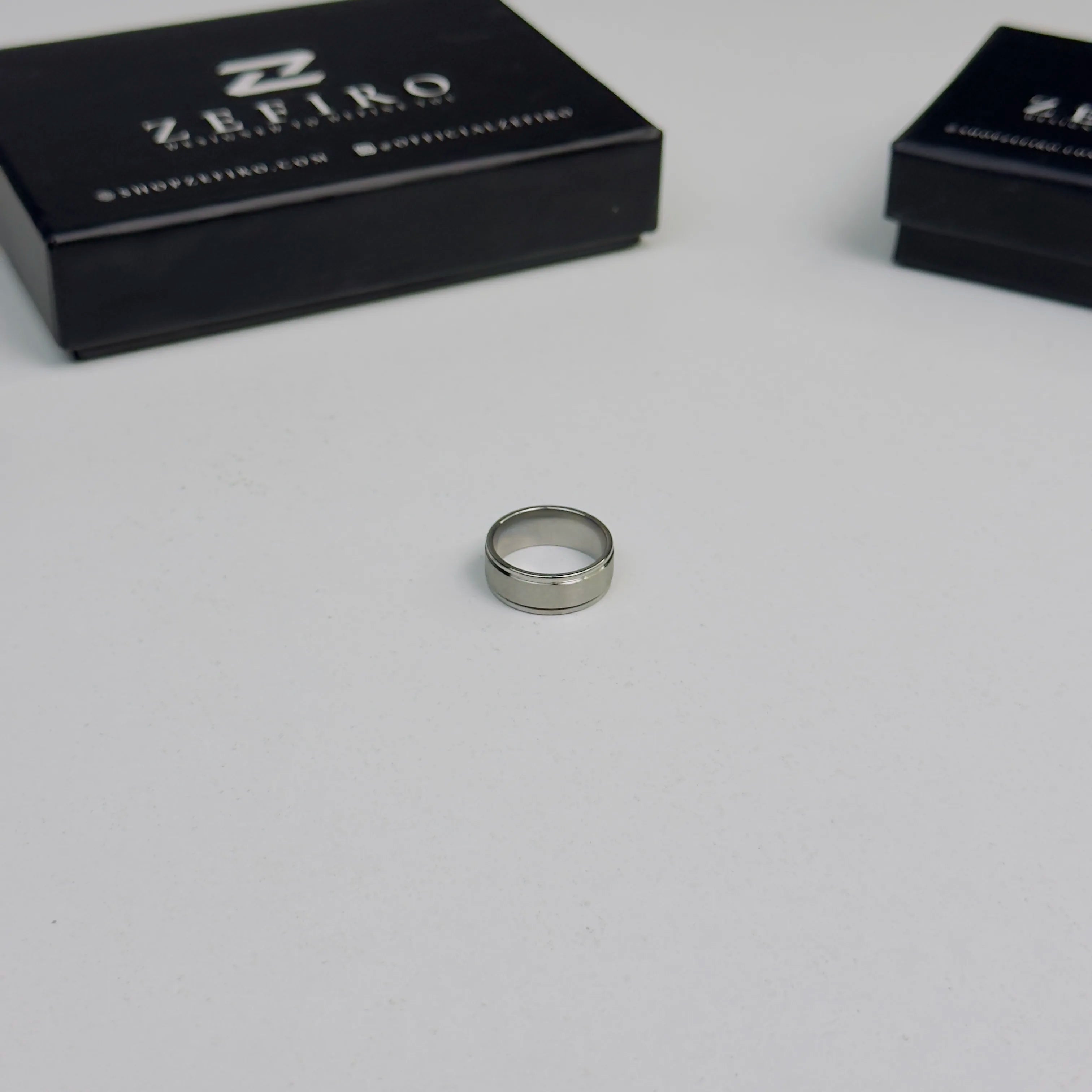Silver titanium edge ring