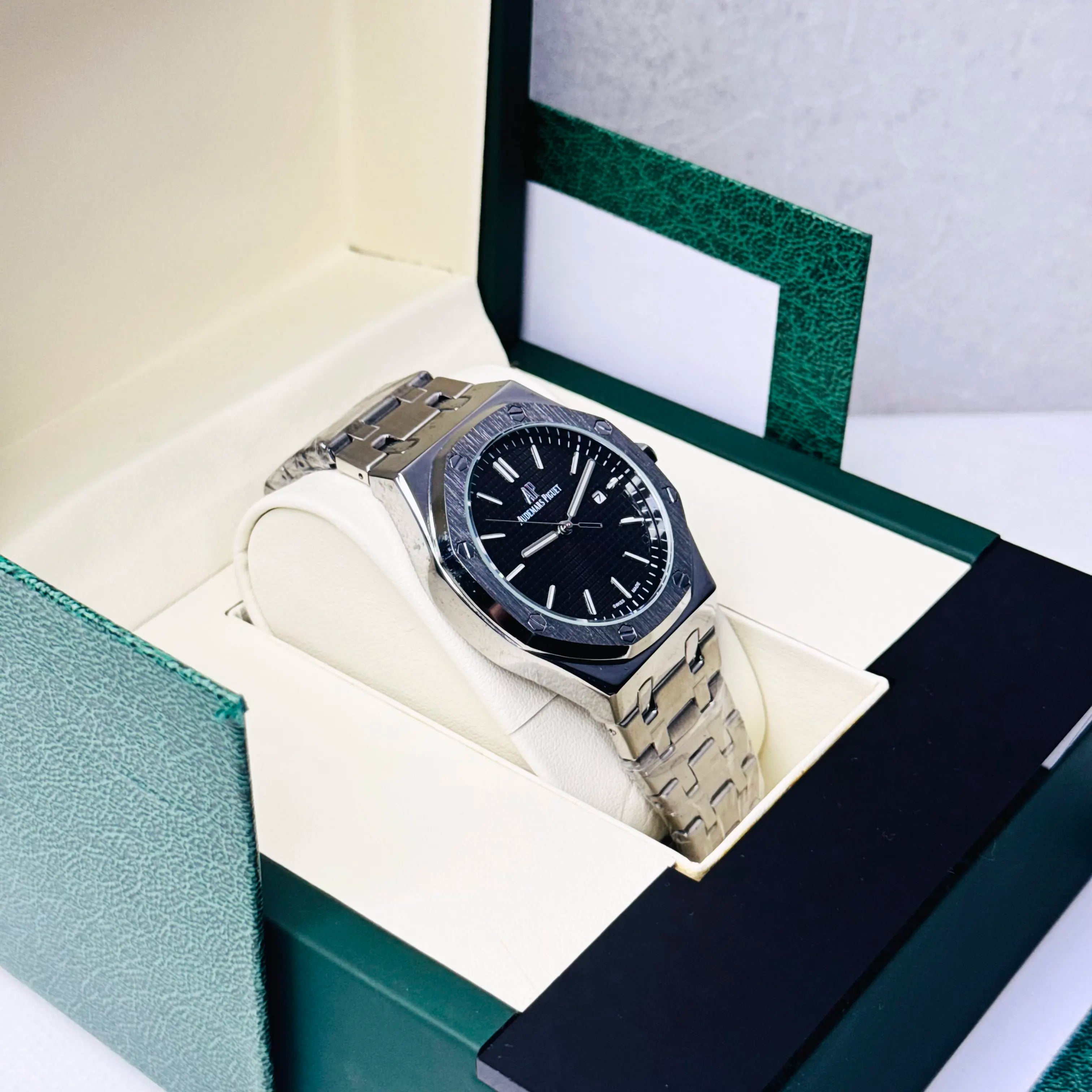 ZEFIRO T-06 AP: Premium Integrated Steel Royal Series