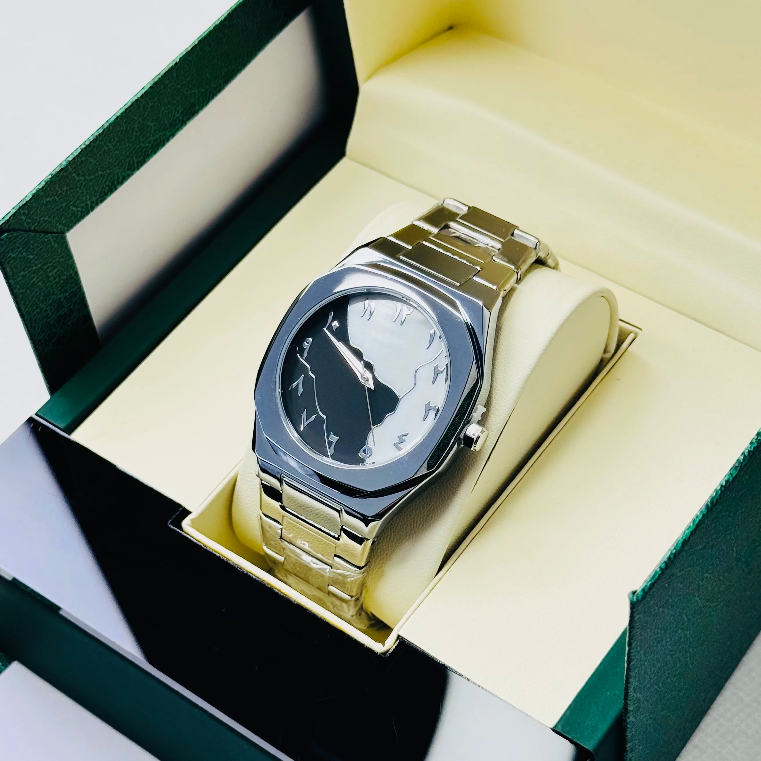 ZEFIRO T-04 GLOSSY CHAIN AURA WATCH
