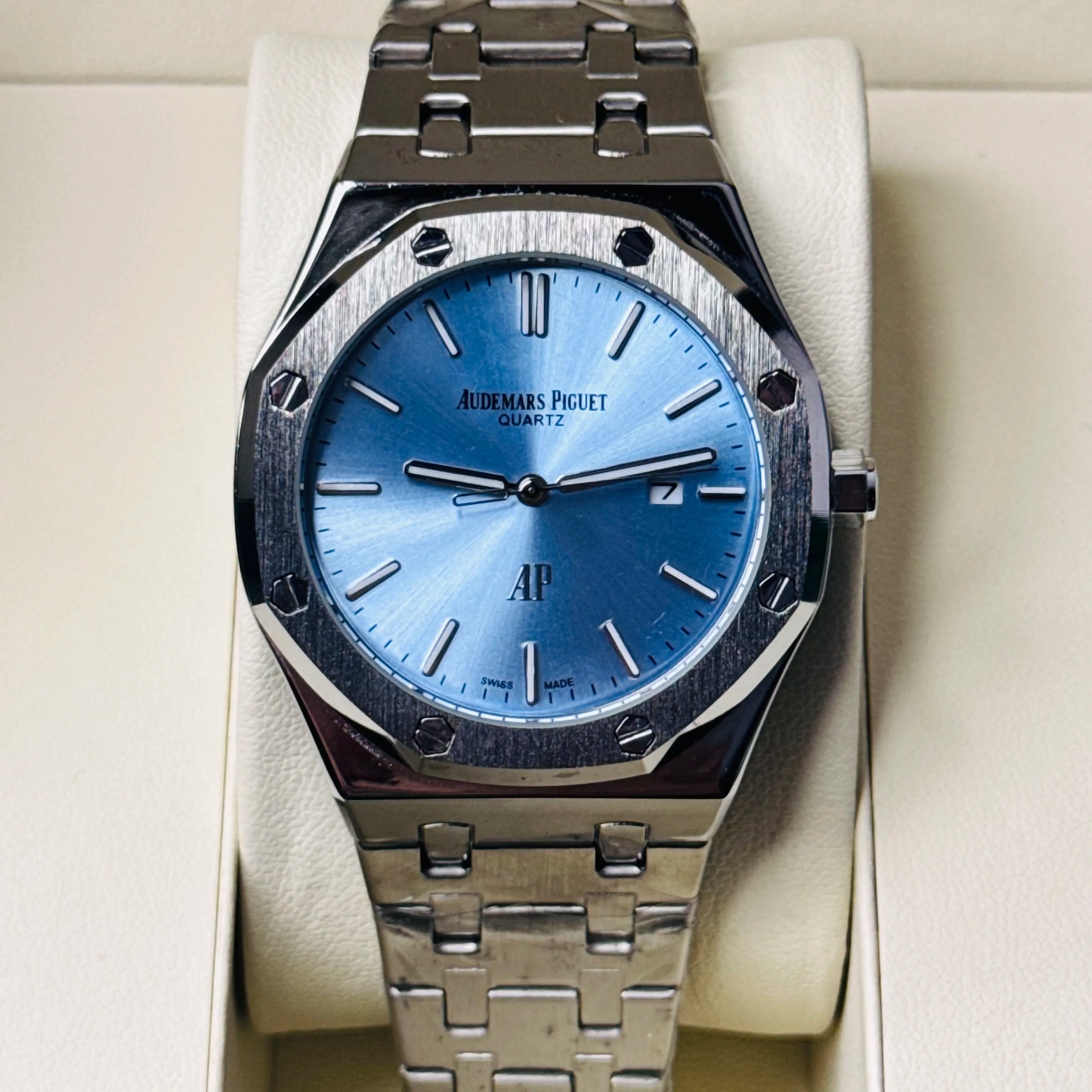 ZEFIRO T-06 AP: Premium Integrated Steel Royal Series