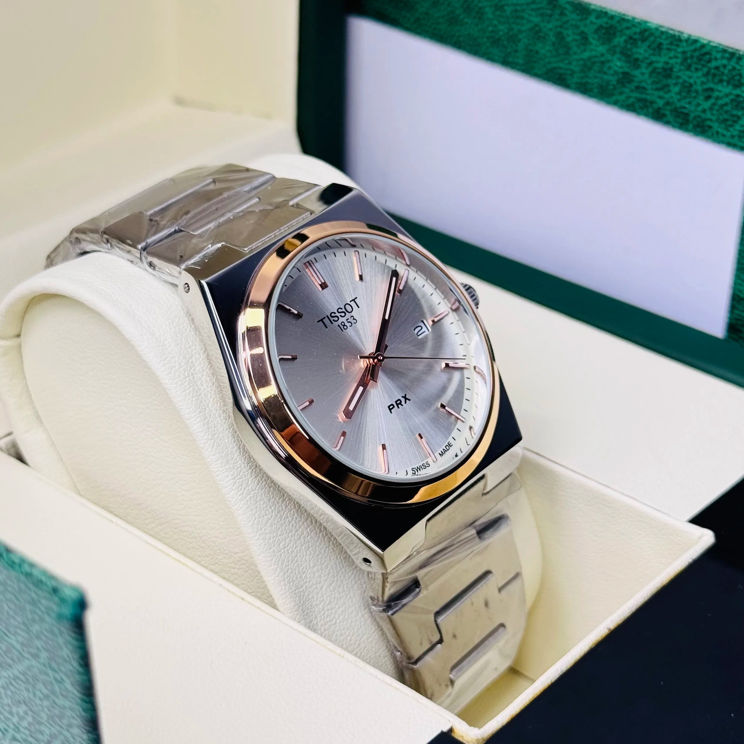 ZEFIRO T-02 GOLD DIAL: The Ultimate Integrated Steel Sport Series