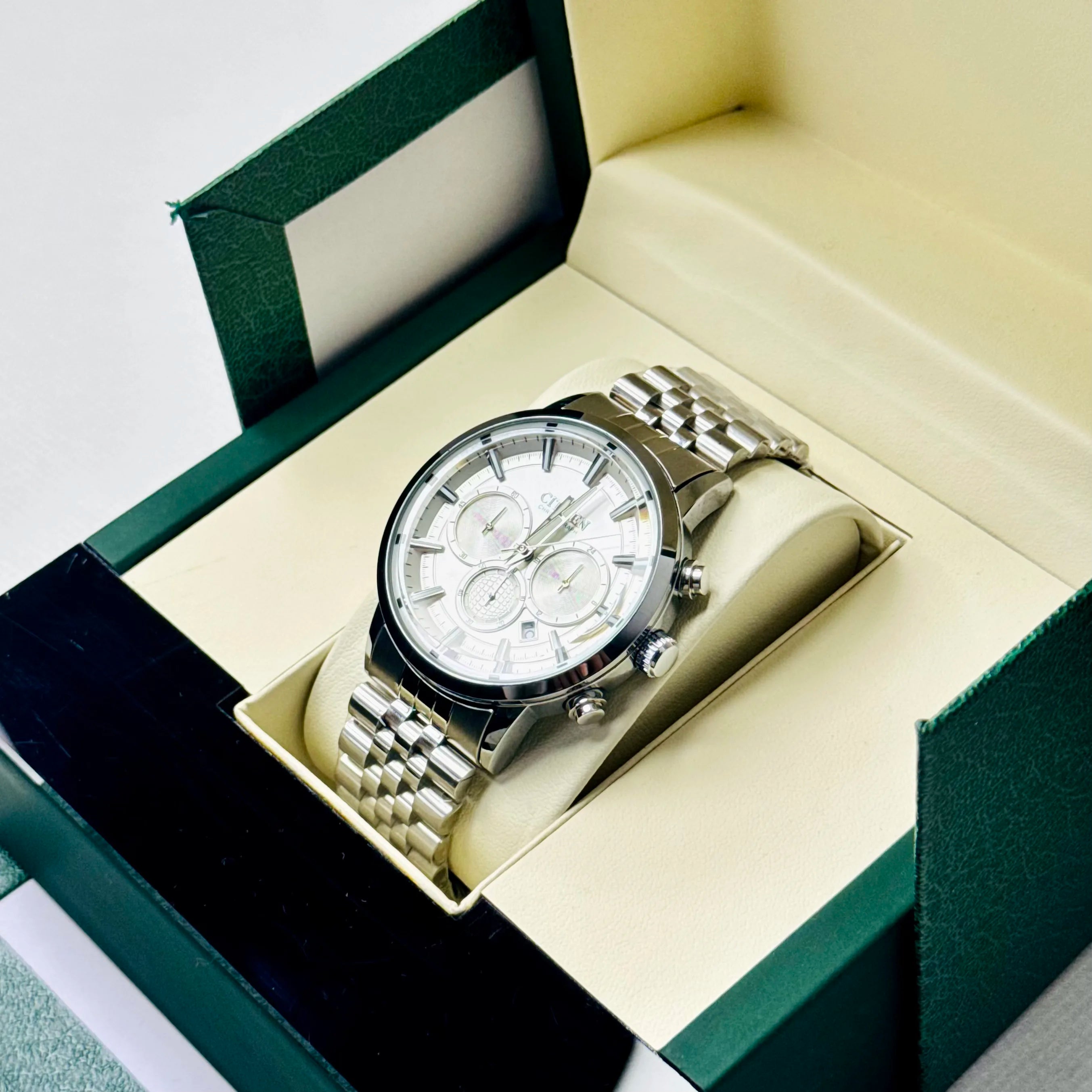 ZEFIRO T-22 CTZN CHRONOGRAPH: Premium Integrated Royal Oak Series