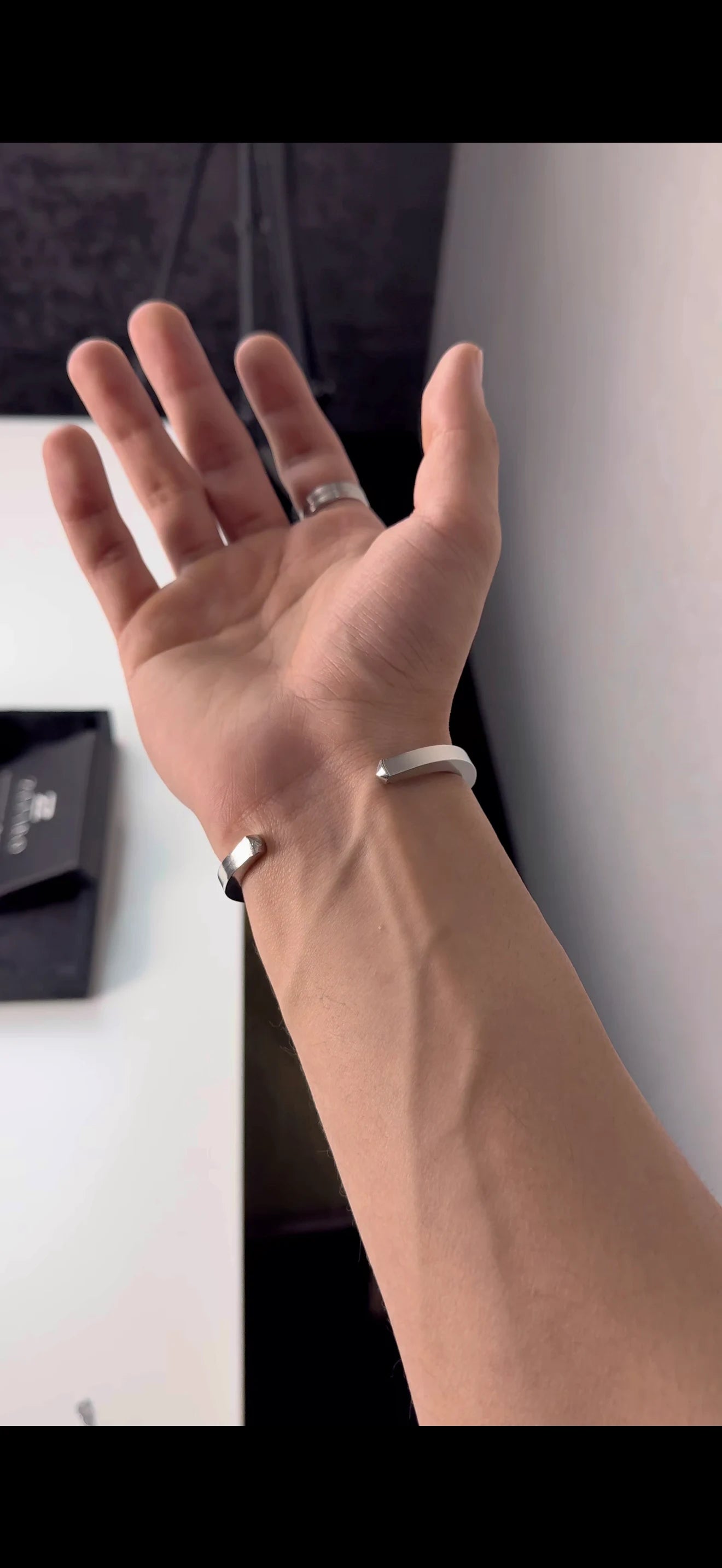 🔗 Titan Hex Bracelet x silver tungsten ring
