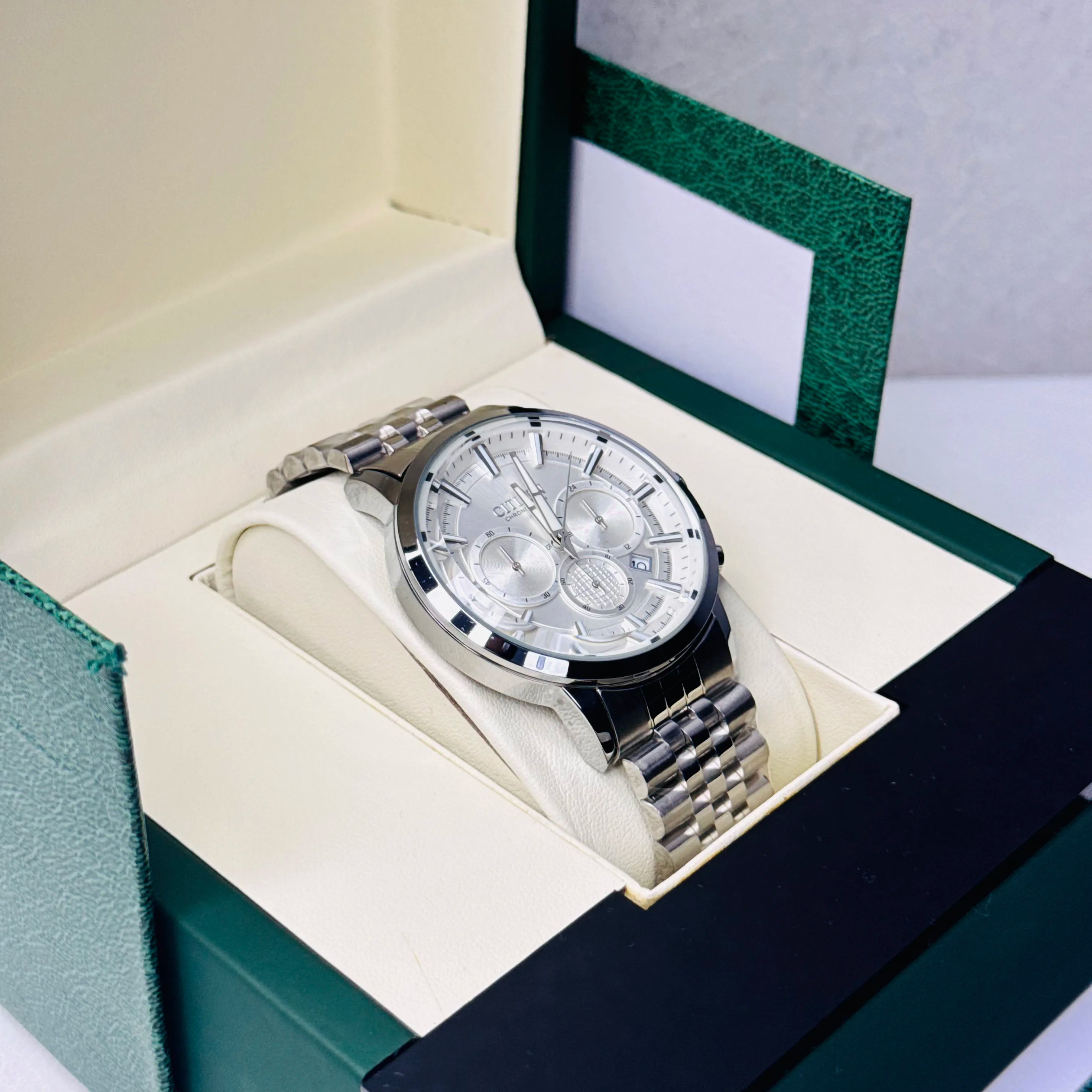 ZEFIRO T-22 CTZN CHRONOGRAPH: Premium Integrated Royal Oak Series