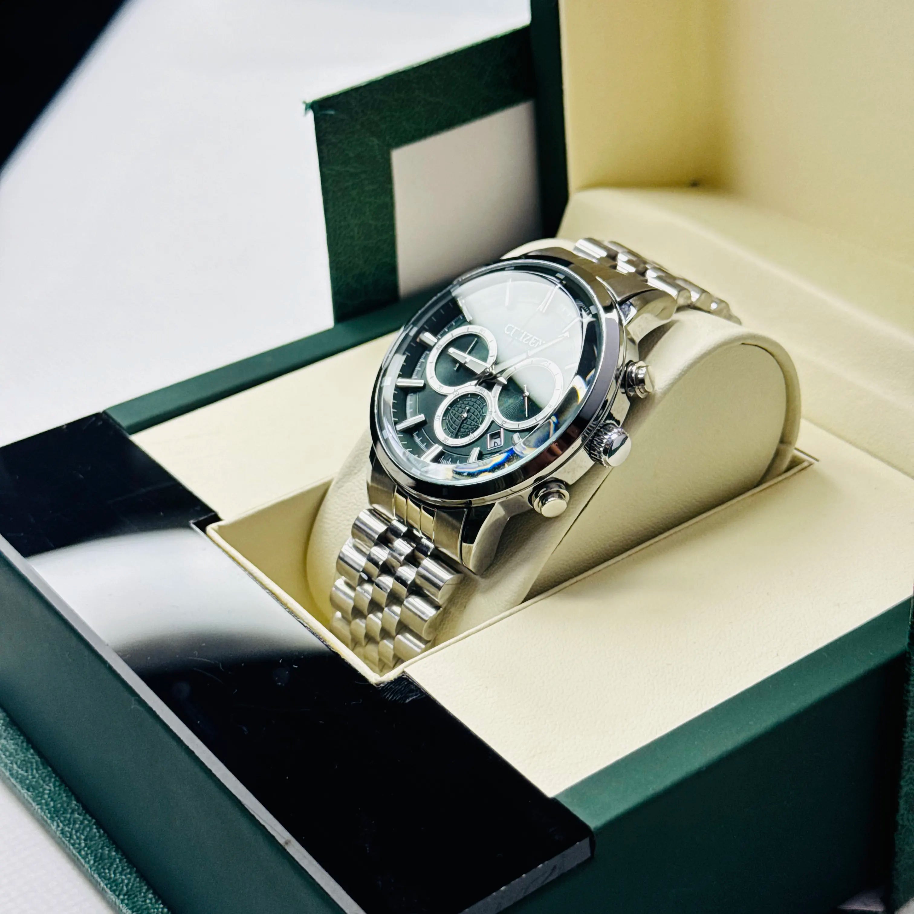 ZEFIRO T-22 CTZN CHRONOGRAPH: Premium Integrated Royal Oak Series