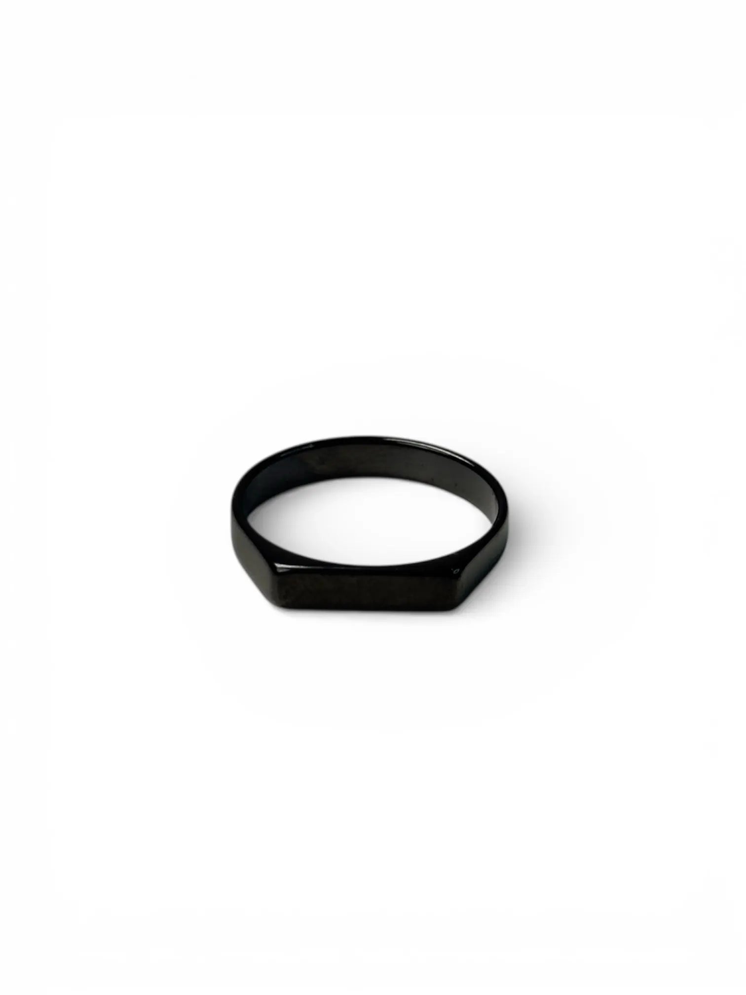 Minimal-Key Signet Ring – ZEFIRO