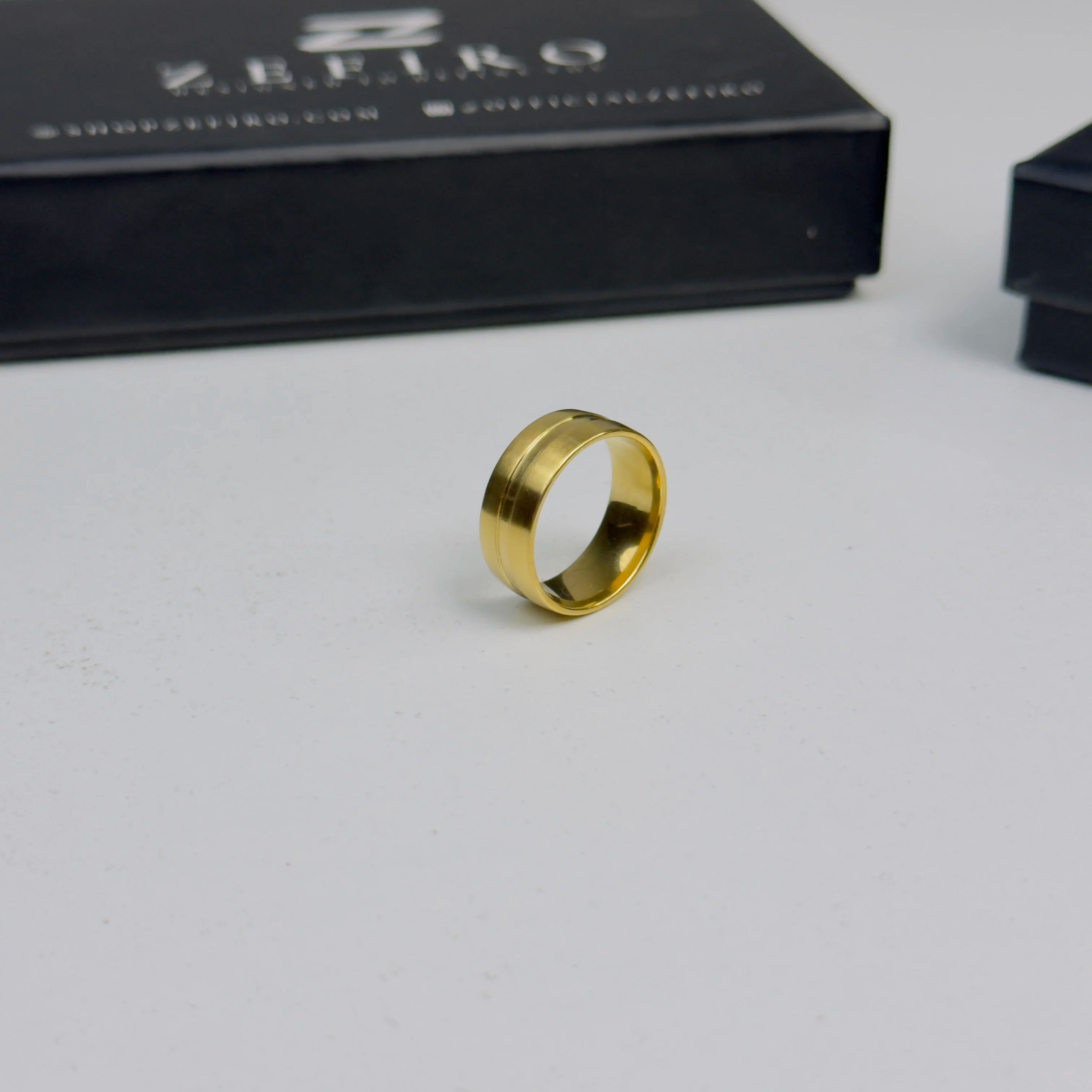 Elite Gold Ring
