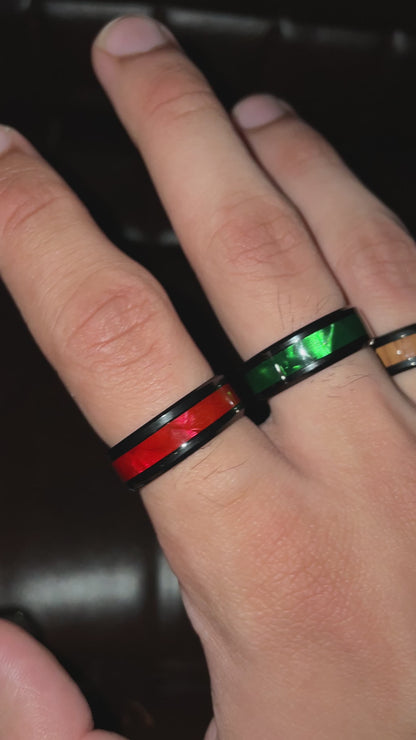 emrald green Dual-Tone Band Ring