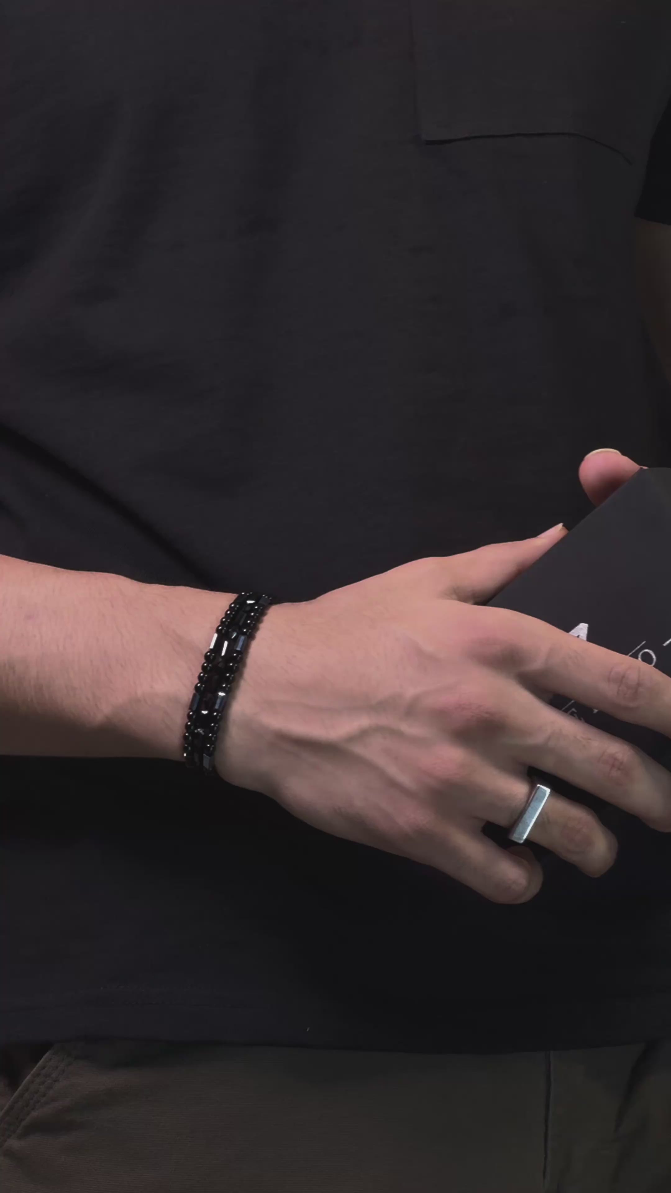 Black-stone stack (bracelet set)