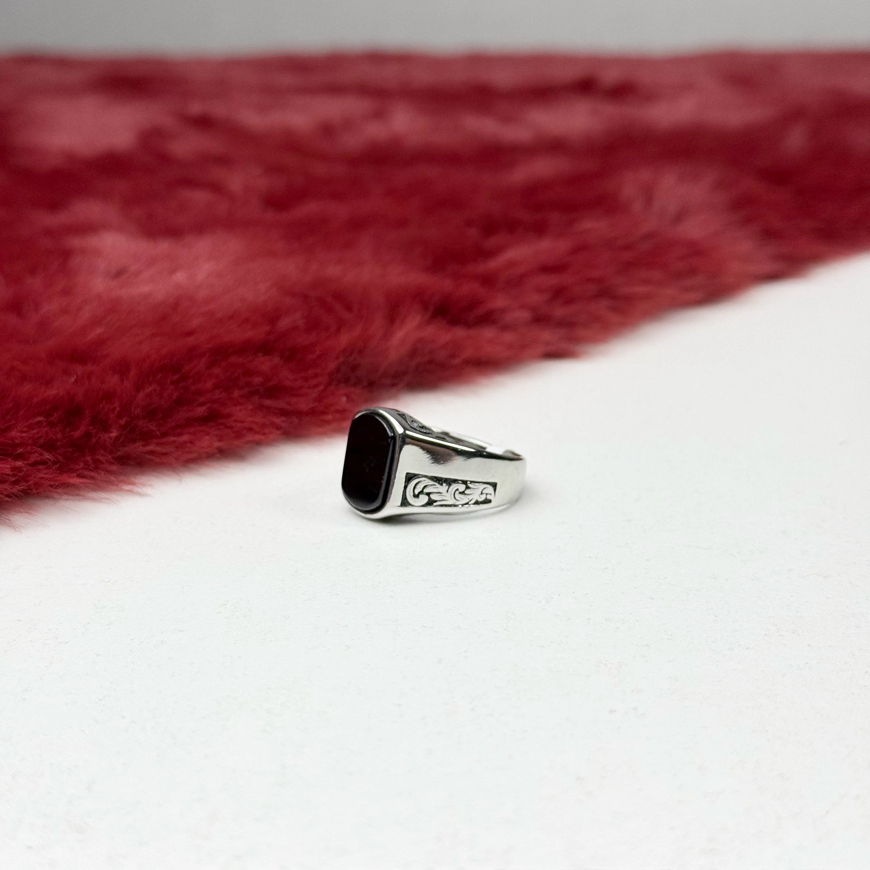 The Grand Signet Turkish ring