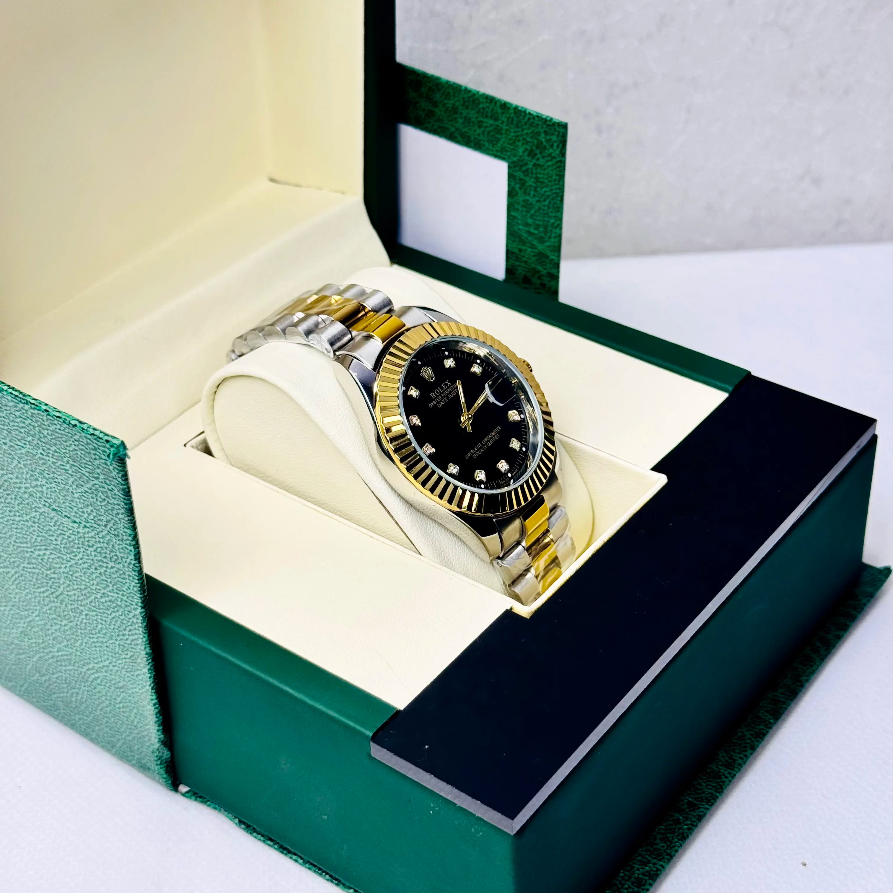 ZEFIRO T-17 RLX DATE-JUST: Premium Integrated Geometric Series