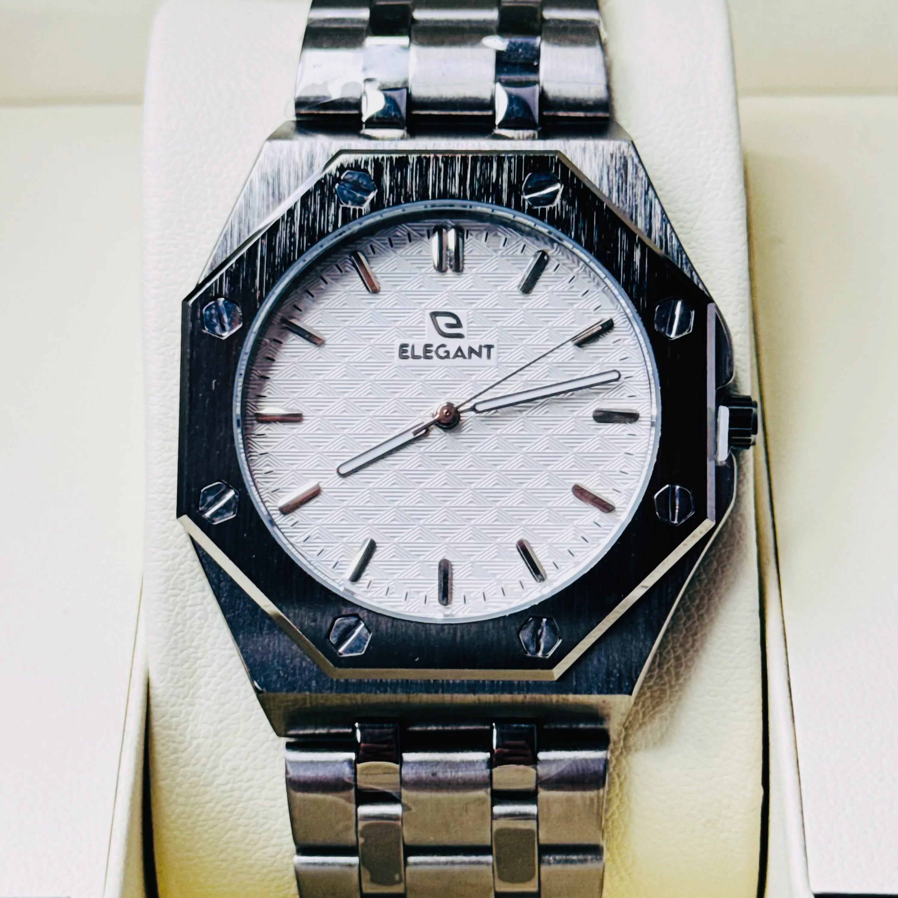 ZEFIRO T-13 E: Premium Integrated Classic Series