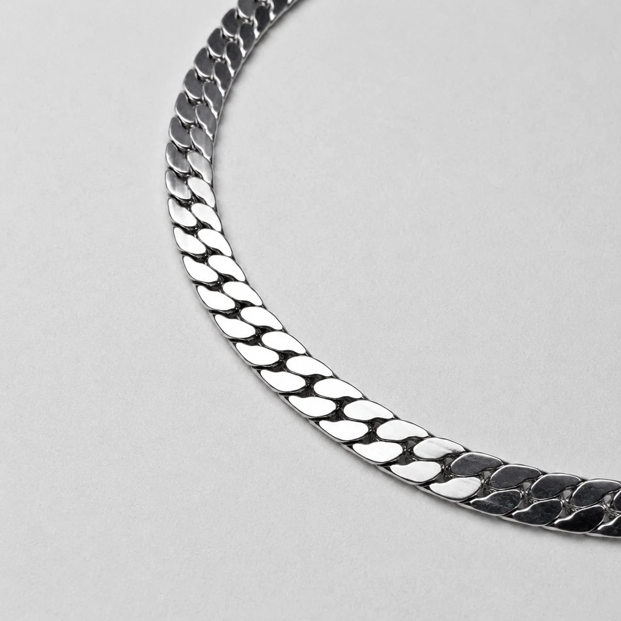 Flattened curb bracelet 2MM