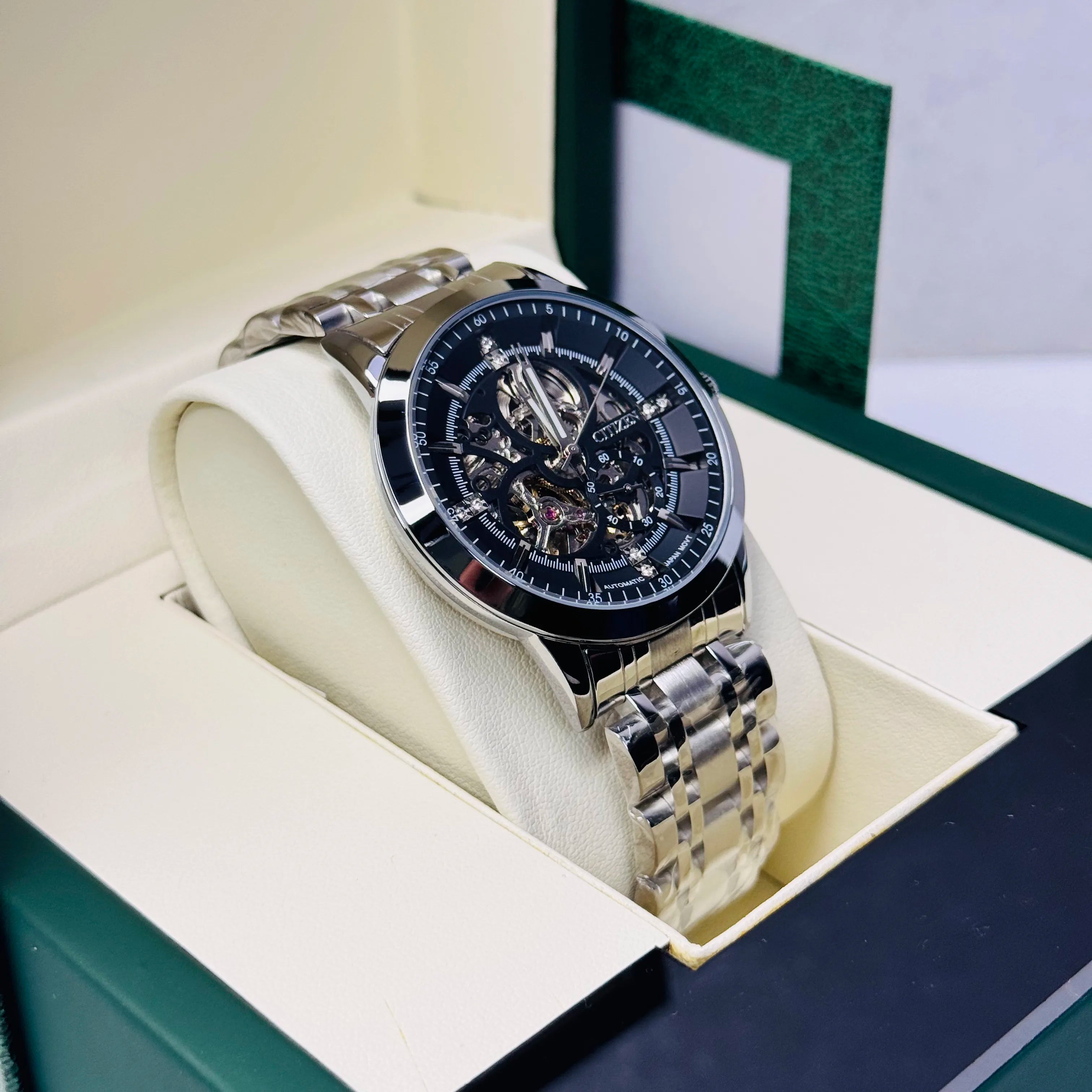 ZEFIRO T-21 CTZN: Premium Minimalist Executive Series