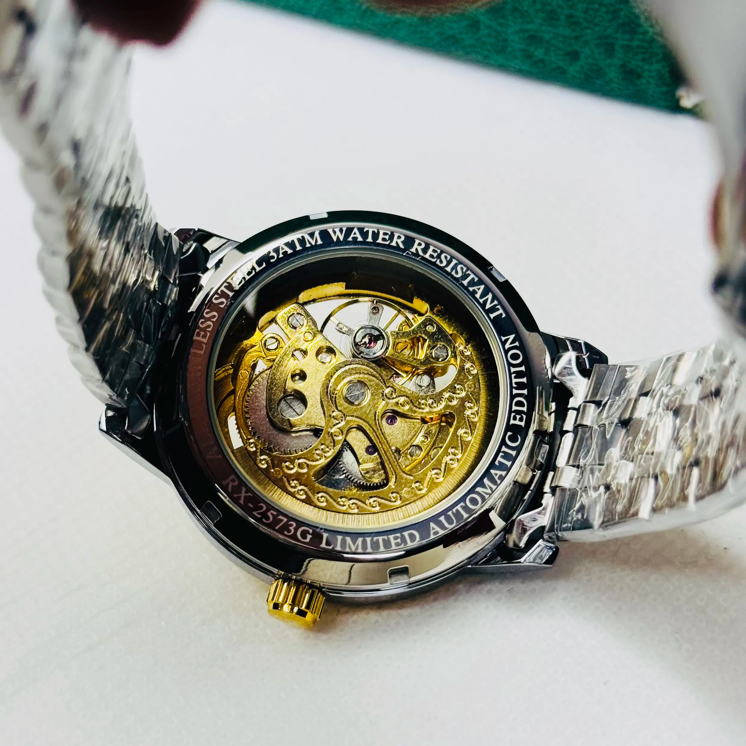 ZEFIRO T-19 RLX AUTOMATIC : Premium Dual-Tone Executive Series