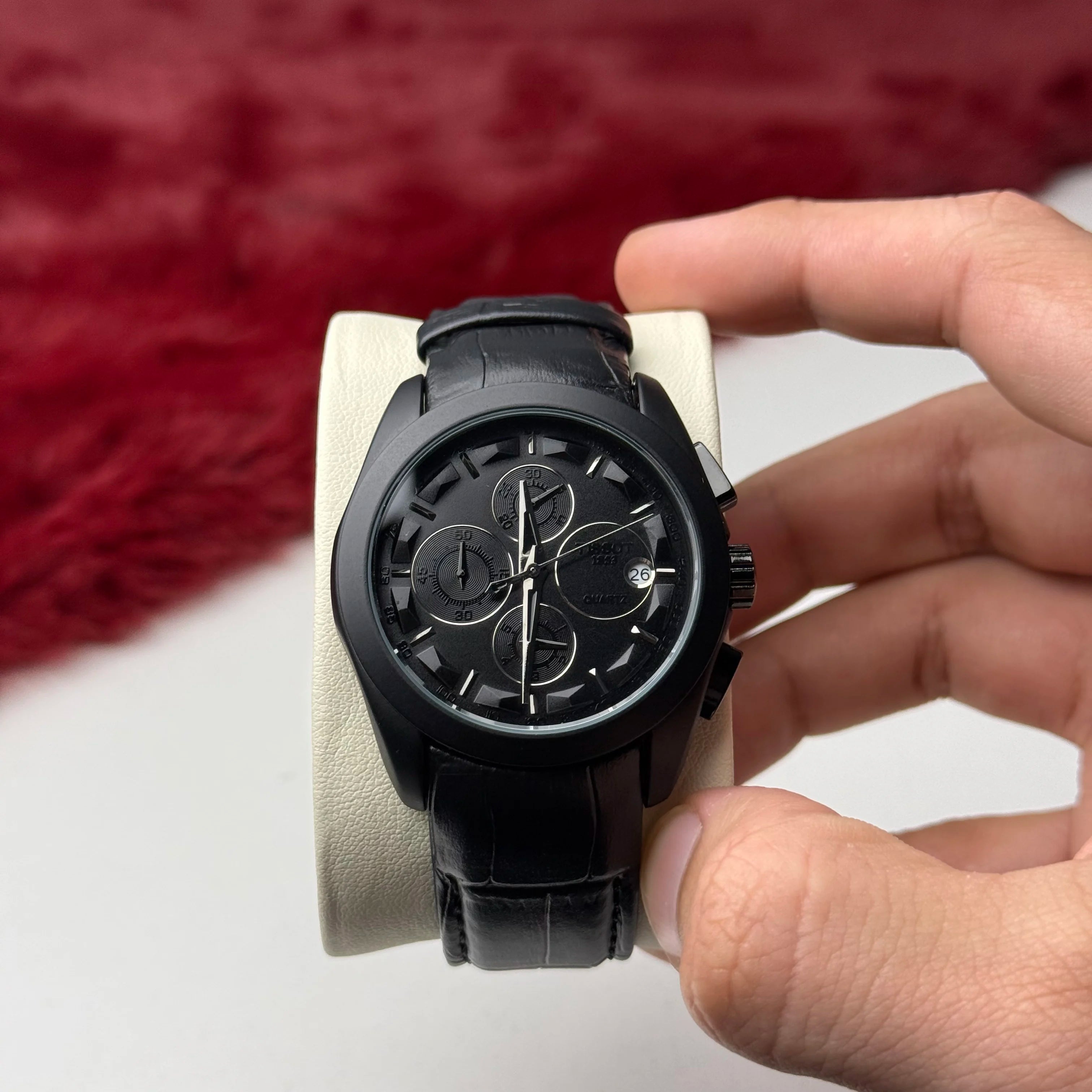 ZEFIRO T-09: Premium Leather Chronograph Series