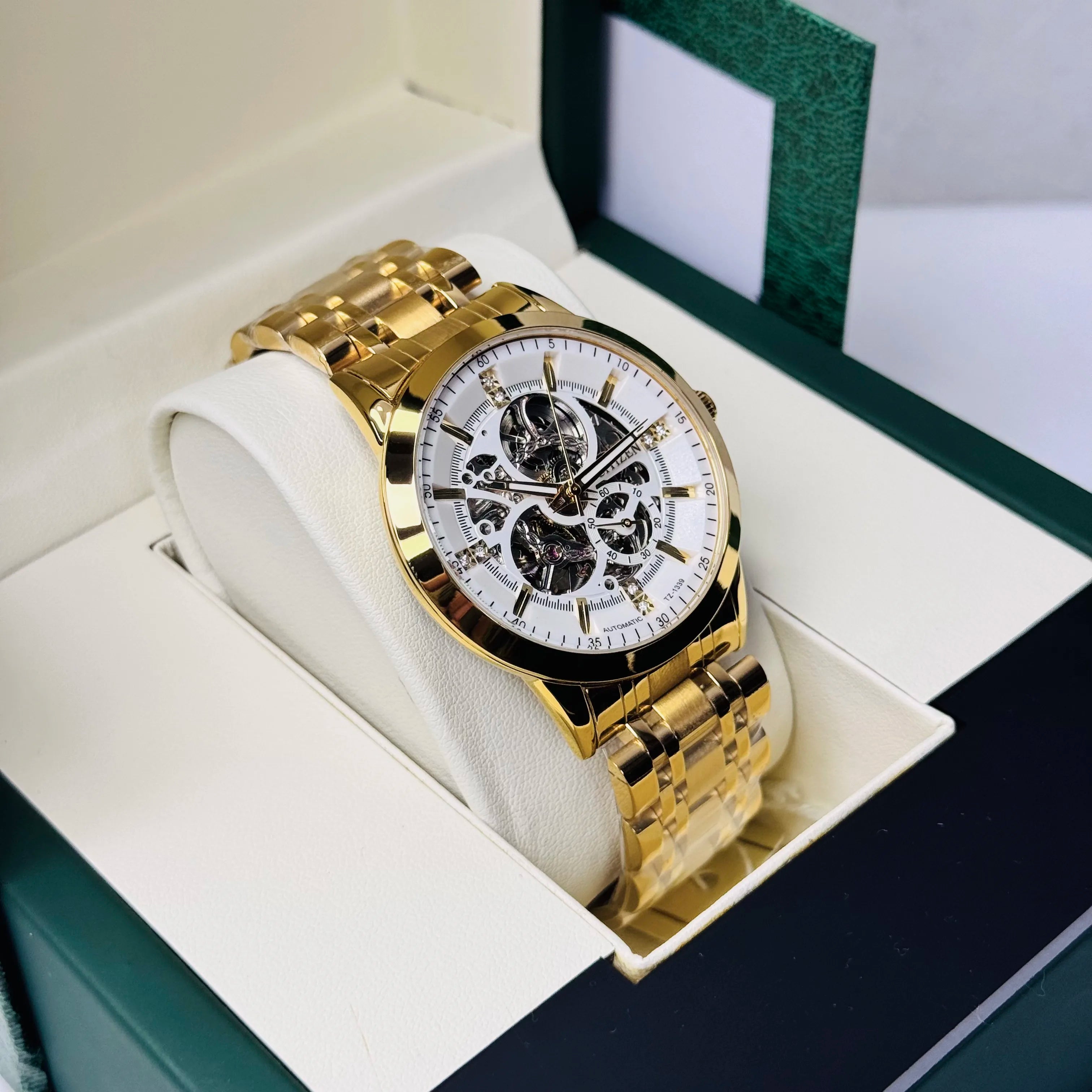 ZEFIRO T-21 CTZN: Premium Minimalist Executive Series