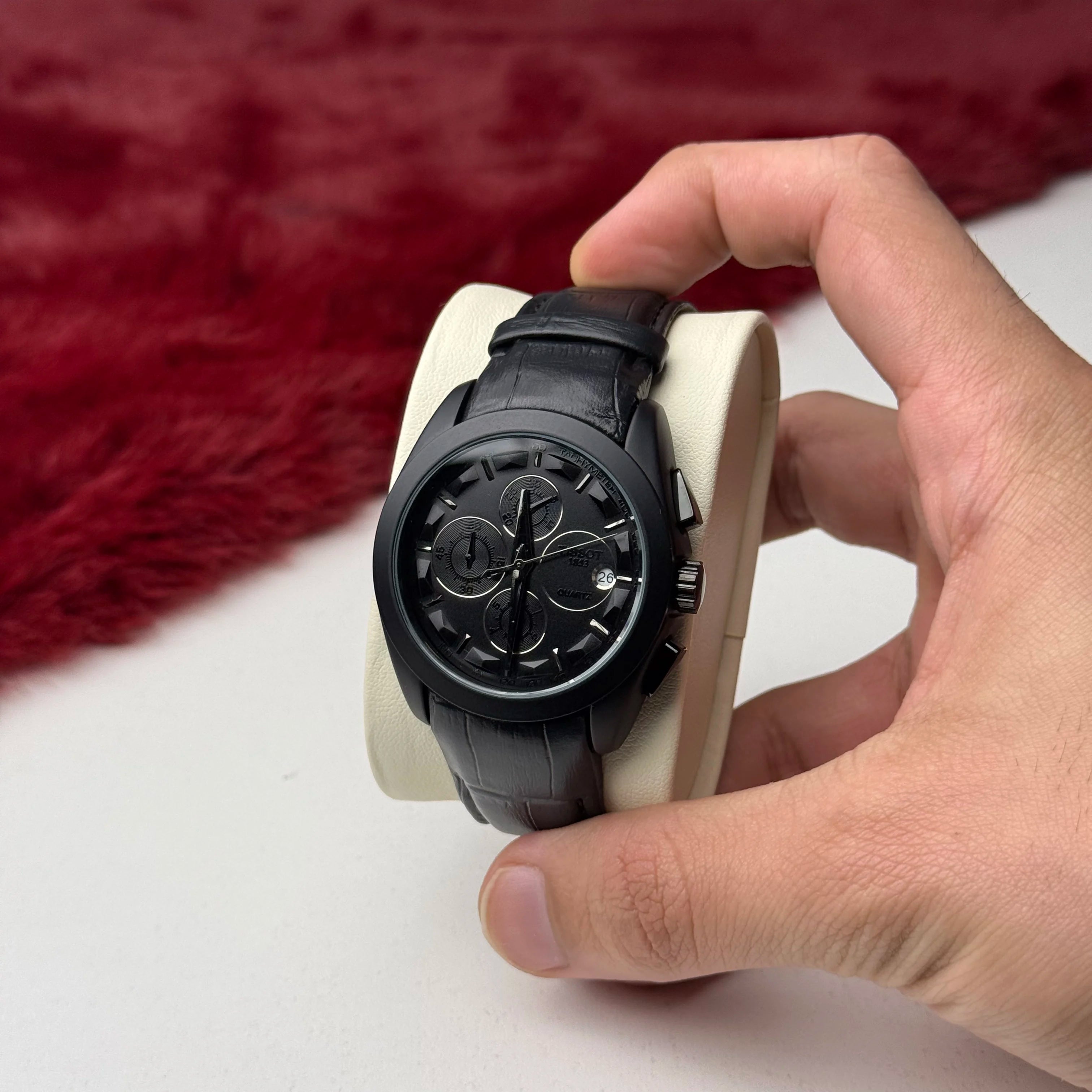 ZEFIRO T-09: Premium Leather Chronograph Series