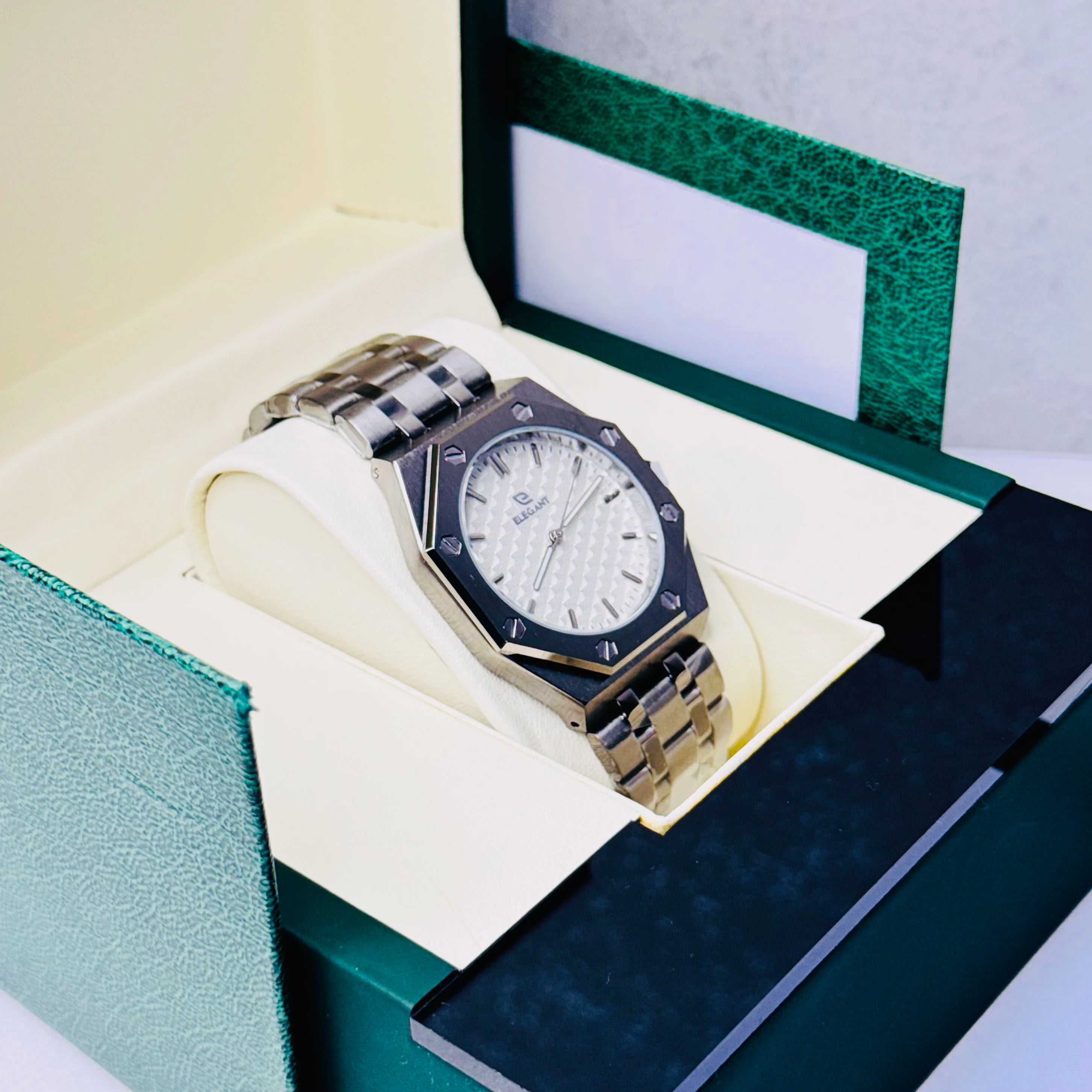 ZEFIRO T-13 E: Premium Integrated Classic Series