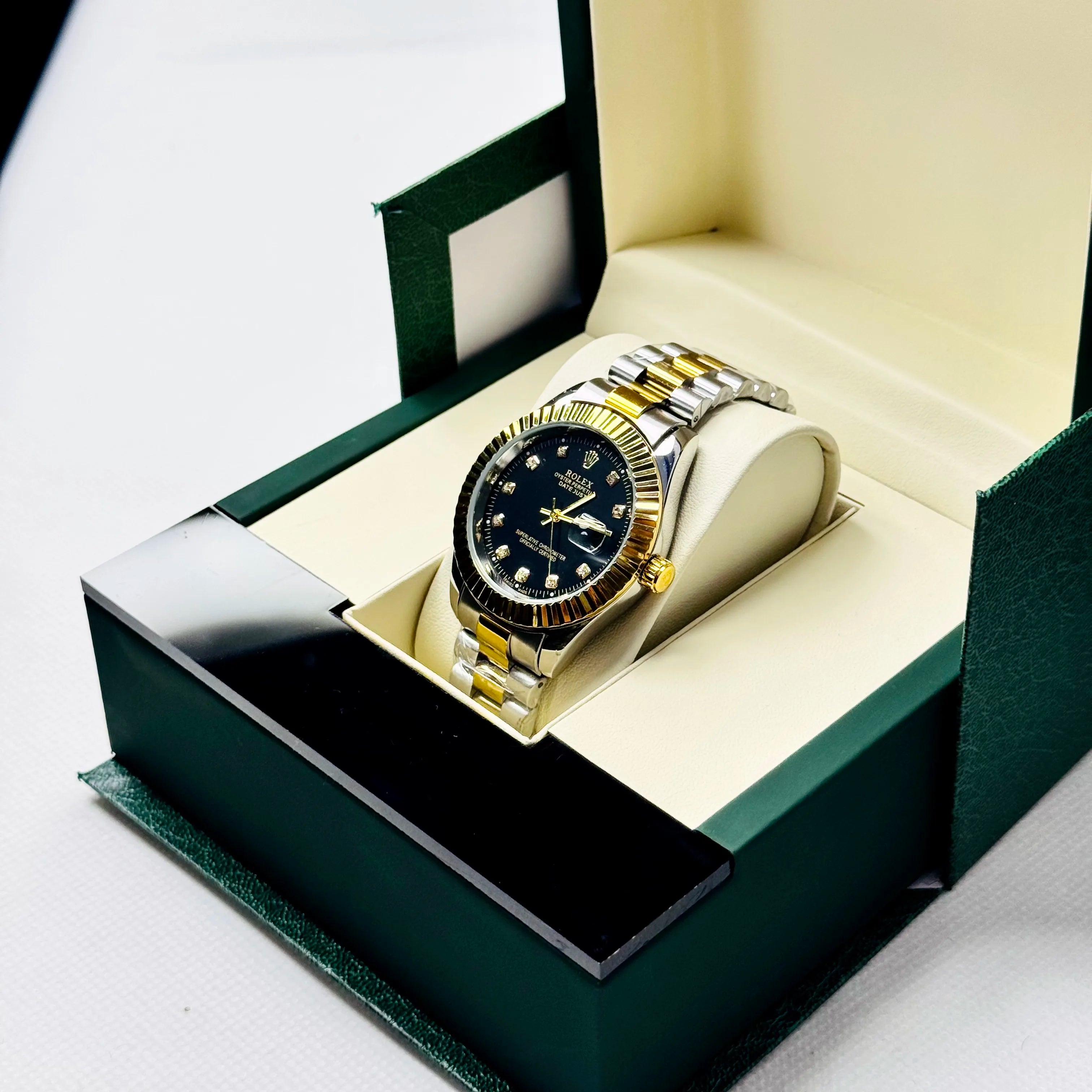 ZEFIRO T-17 RLX DATE-JUST: Premium Integrated Geometric Series